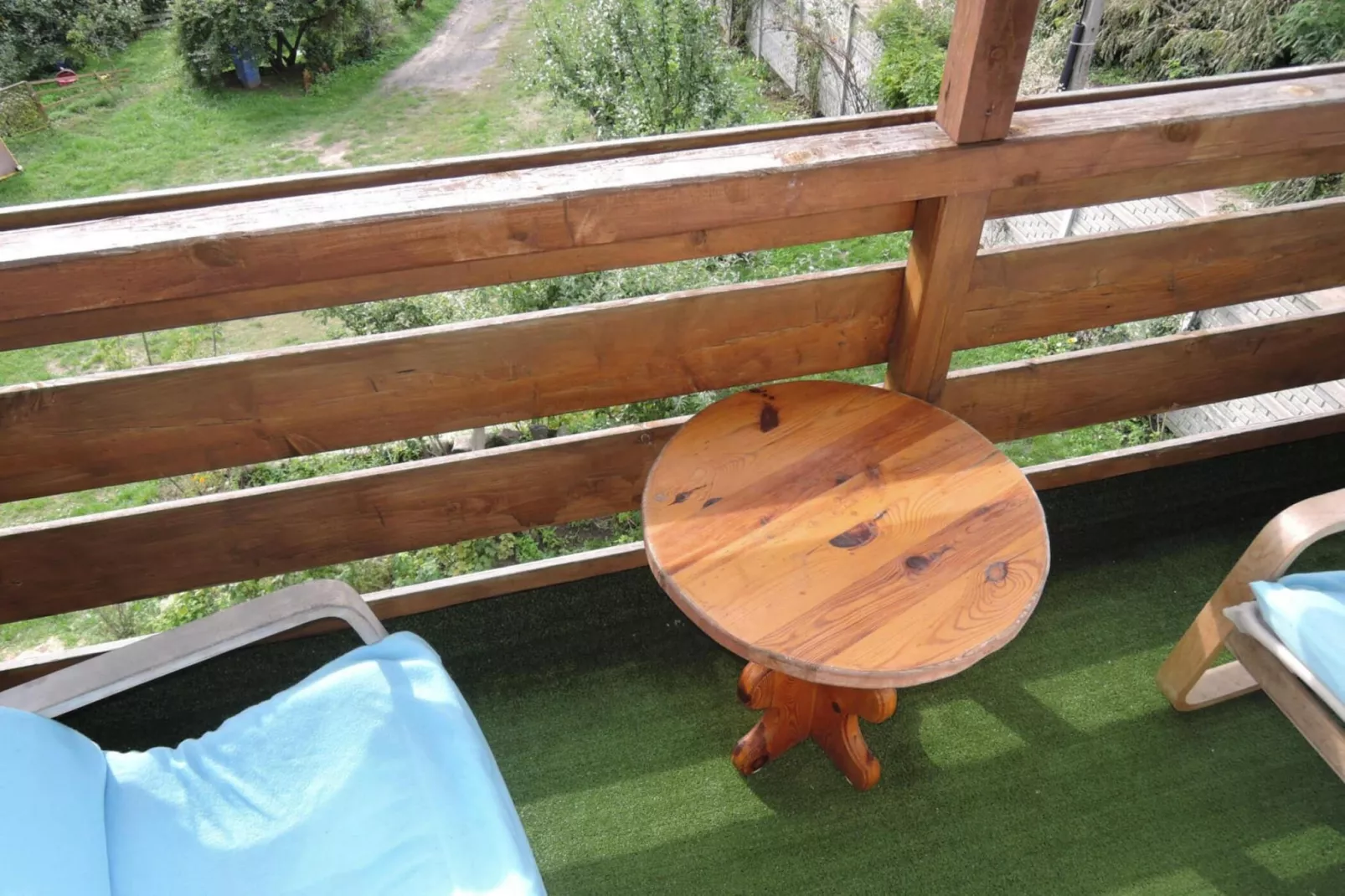 Semi-detached house in Wiselka-Balcon-terrasse