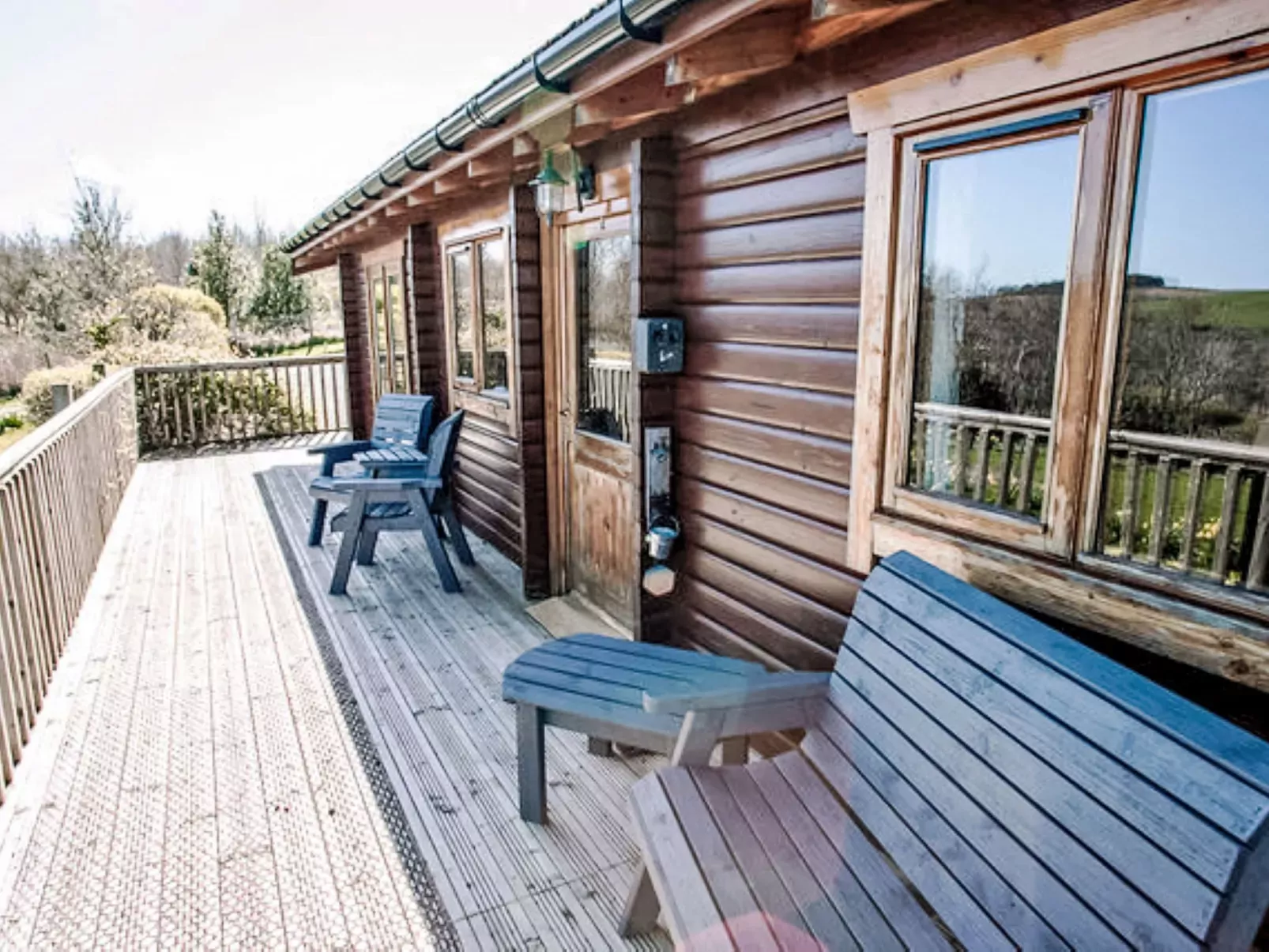 Bonnie View Lodge-Outside
