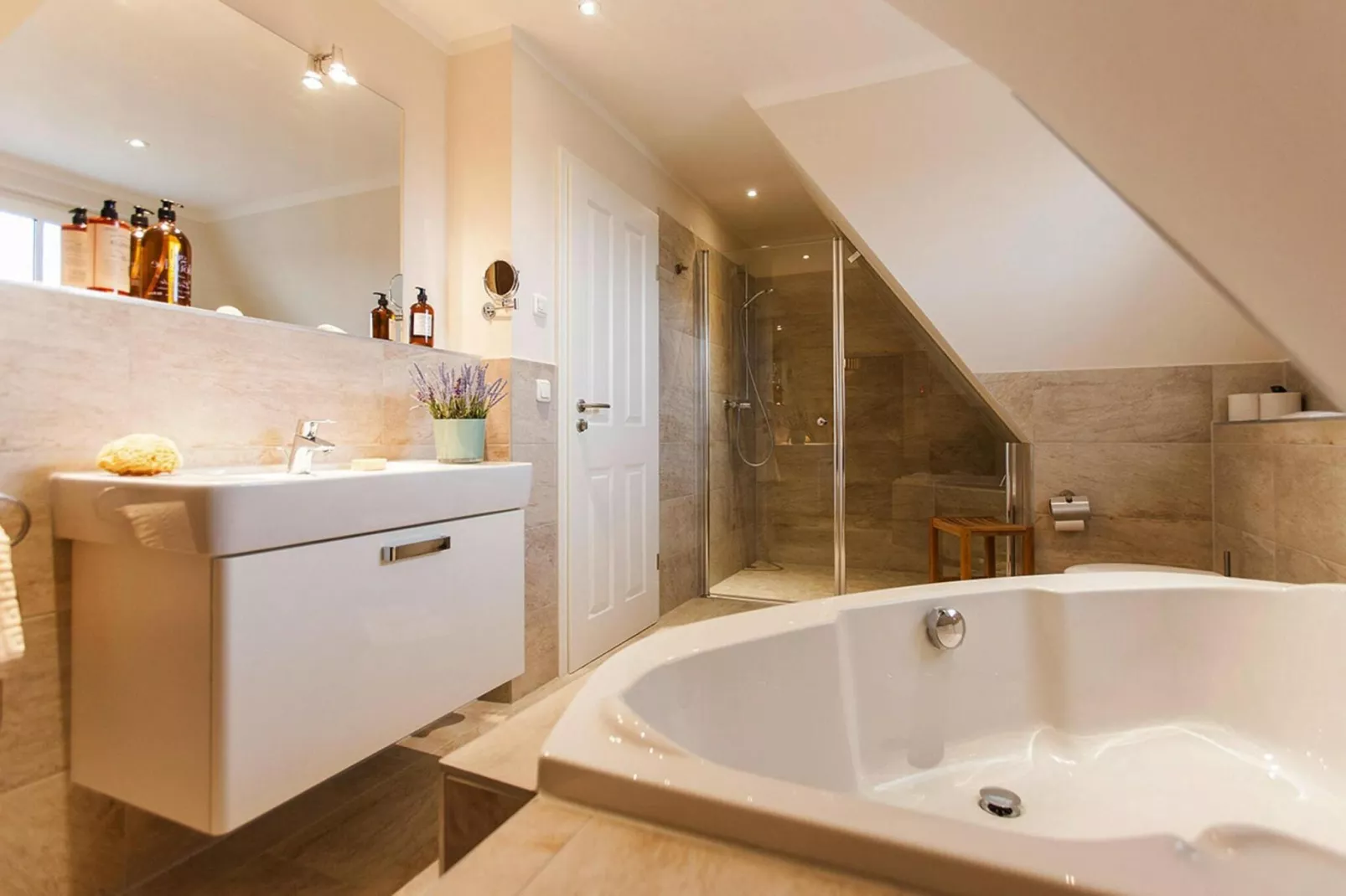 Seeschwalbe 37-Bathroom