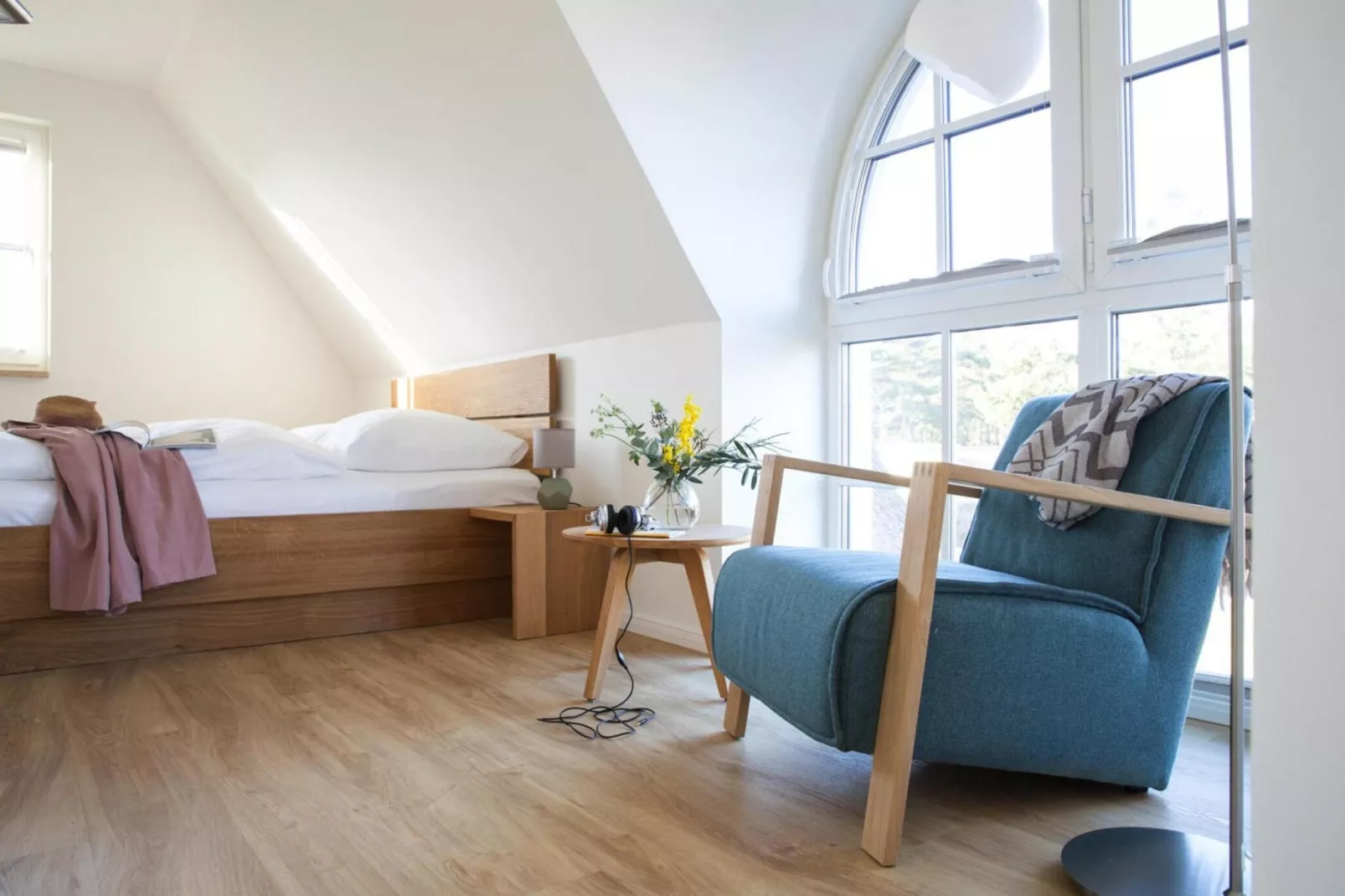Schilfrohrsänger 8-Bedroom