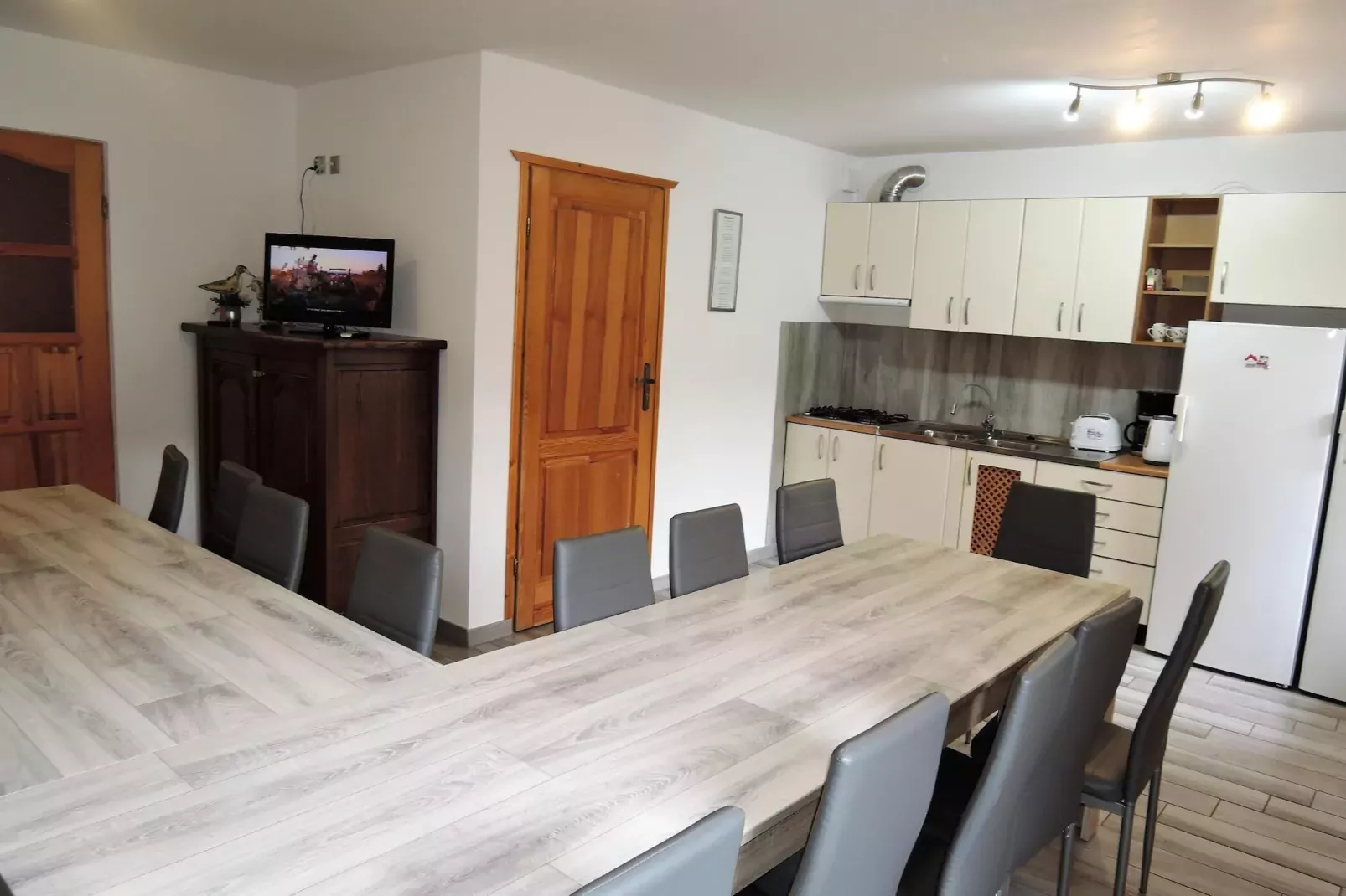 Lovely holiday home in Pobierowo for 20 persons-Dining room