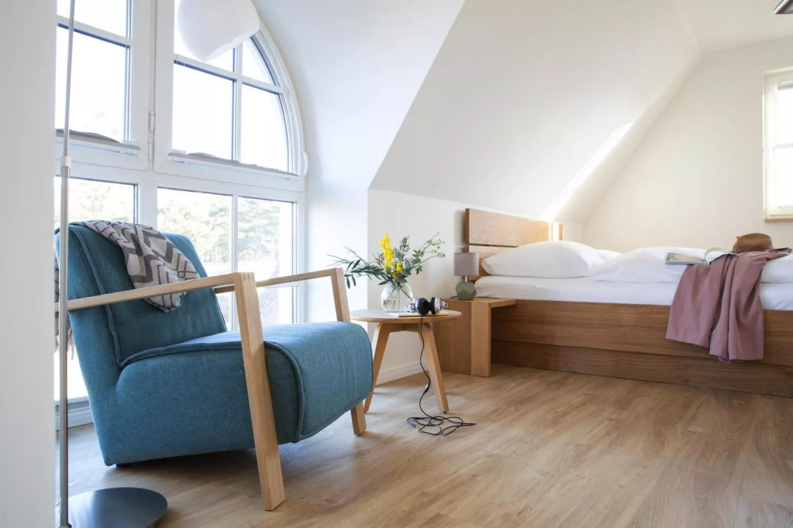 Schilfrohrsänger 8-Bedroom