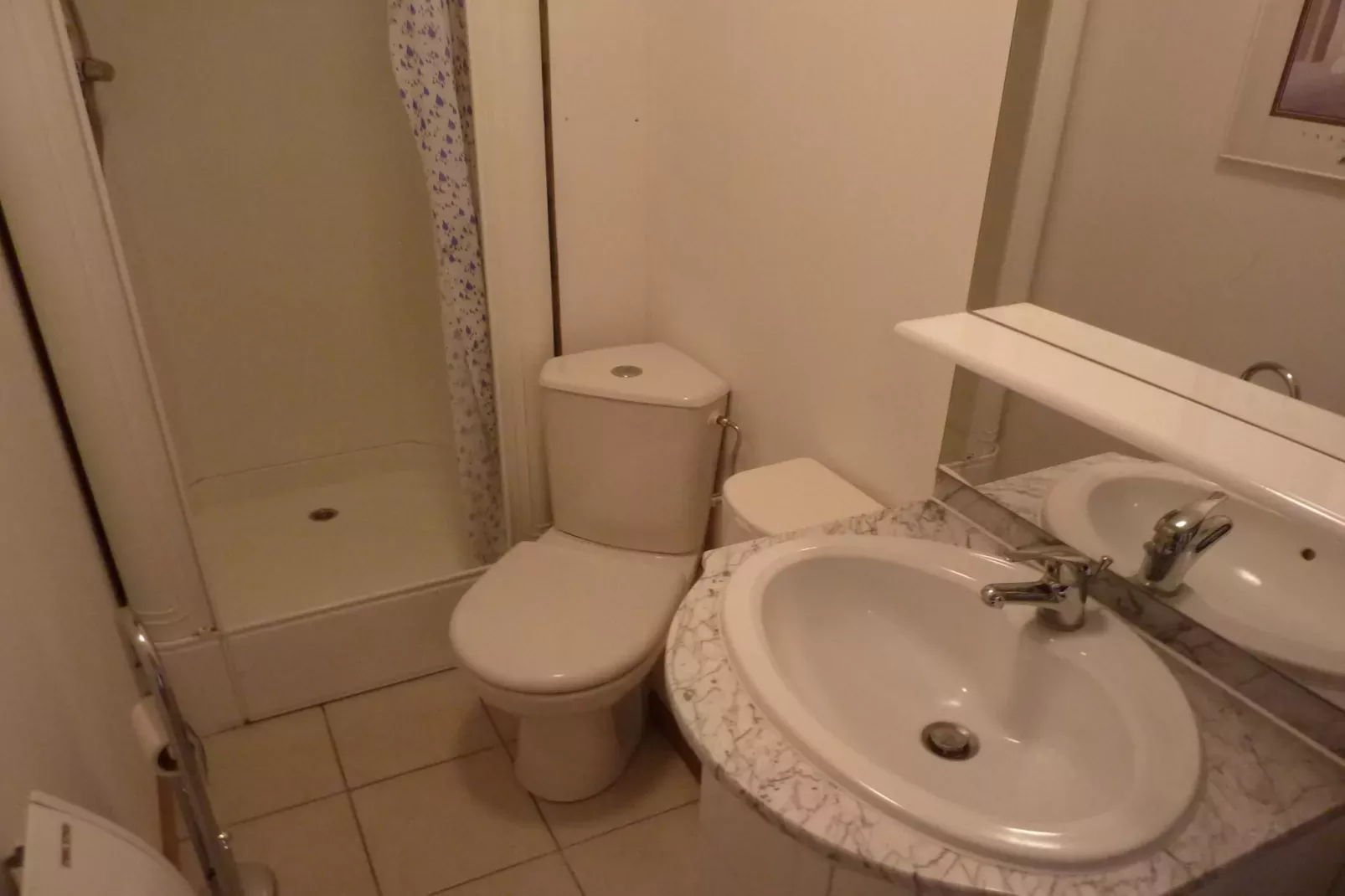 Le Loup Veigné-Bathroom
