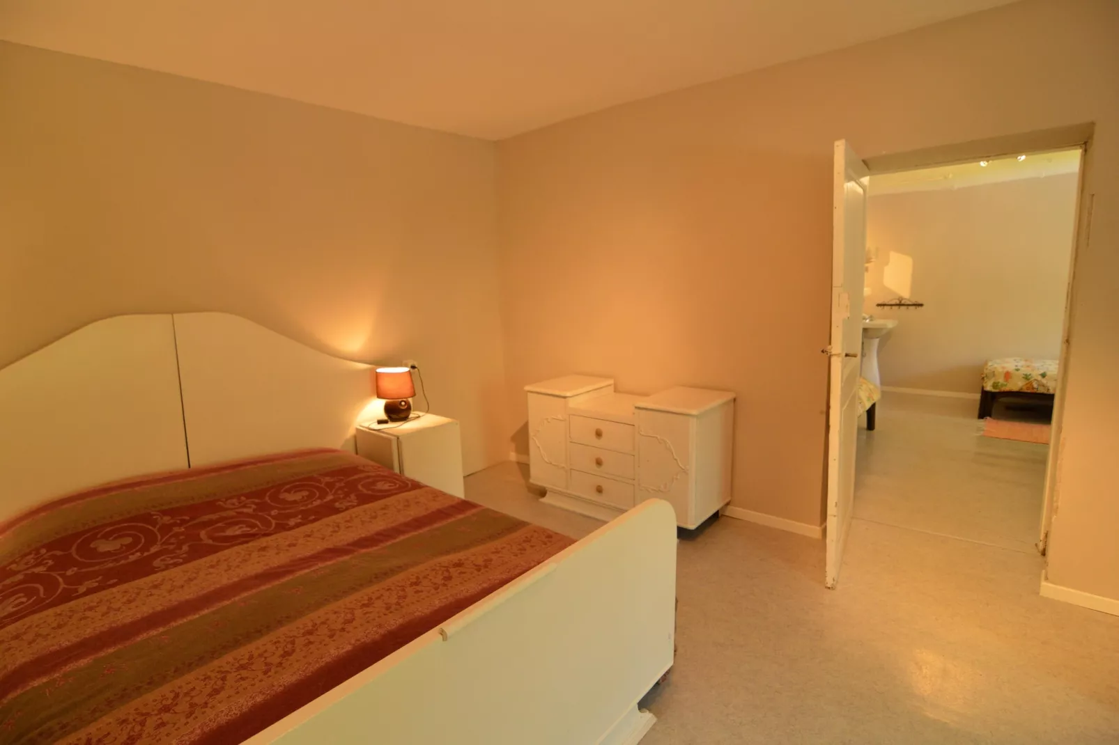 Petit pré-Bedroom