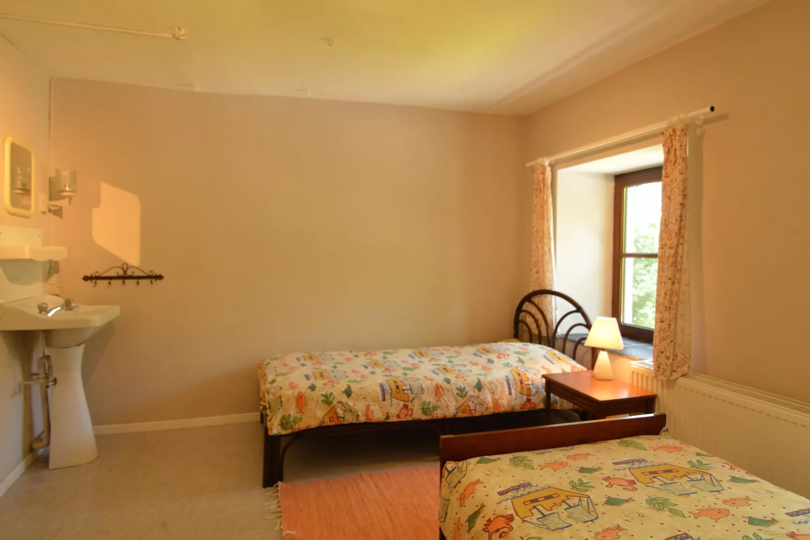 Petit pré-Bedroom