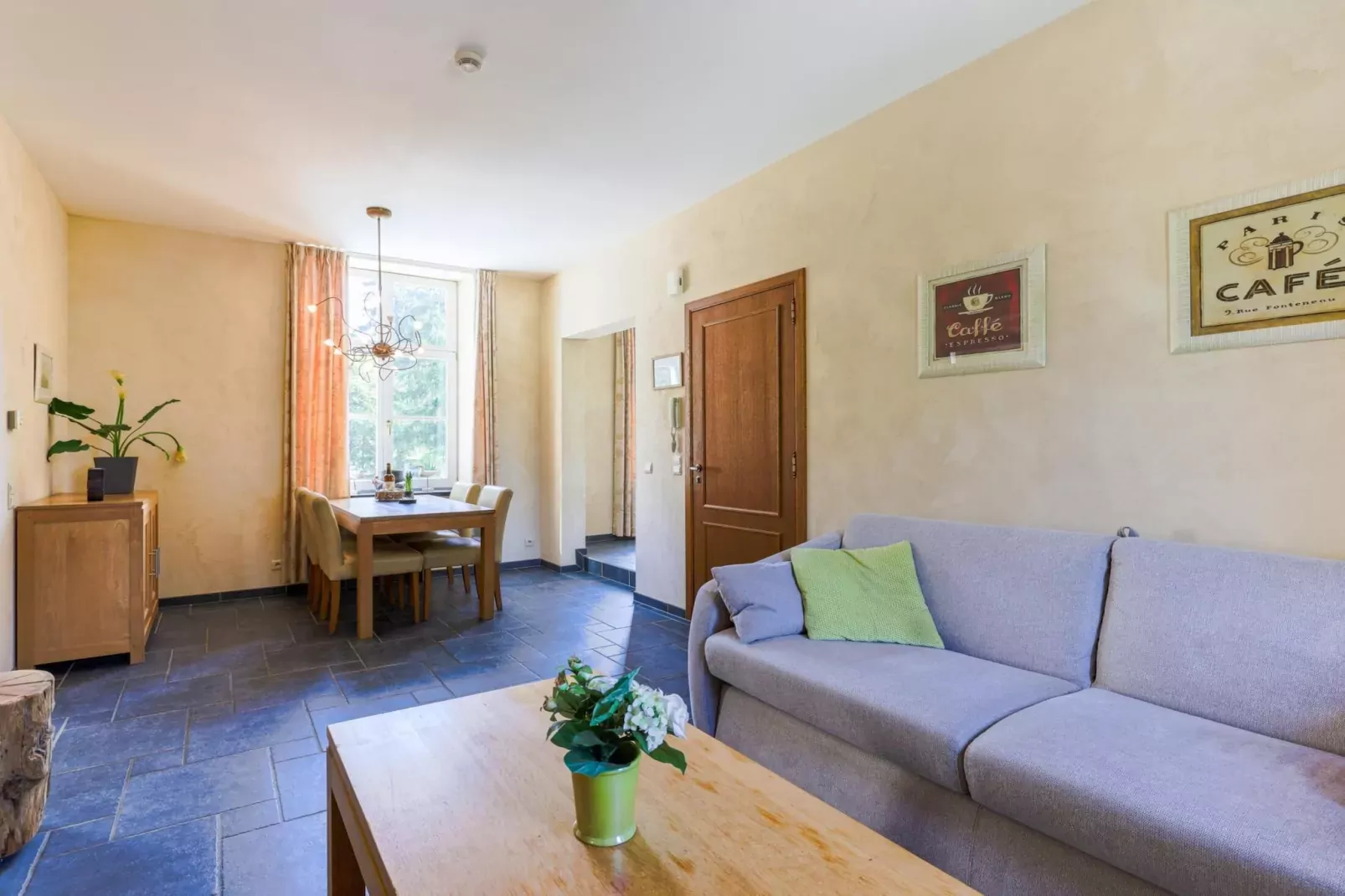 Appartement voor vier Domain Château Dieupart-Wohnzimmer