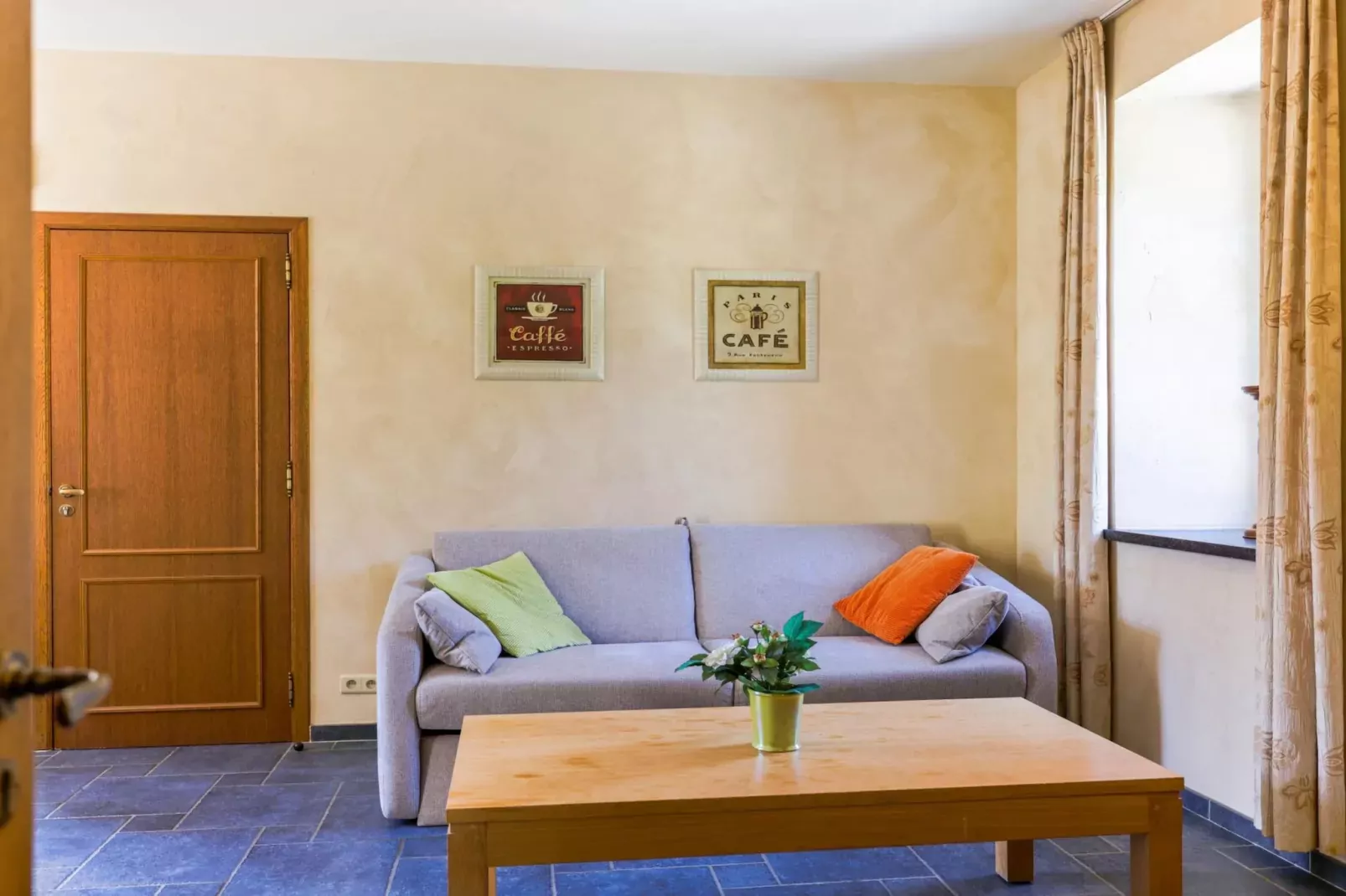 Appartement voor vier Domain Château Dieupart-Wohnzimmer