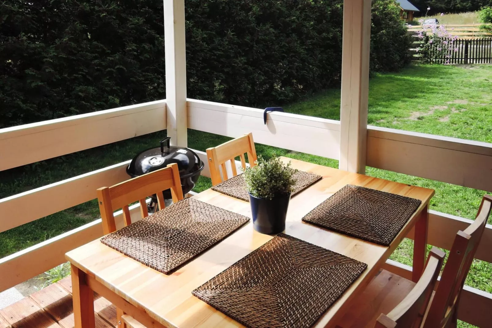 Bungalows in Wartowo by Kolczewo-Terrace balcony