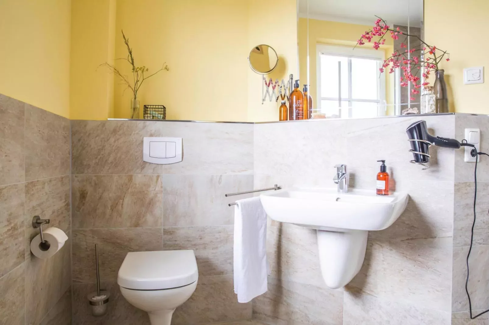 Schilfrohrsänger 39-Badezimmer