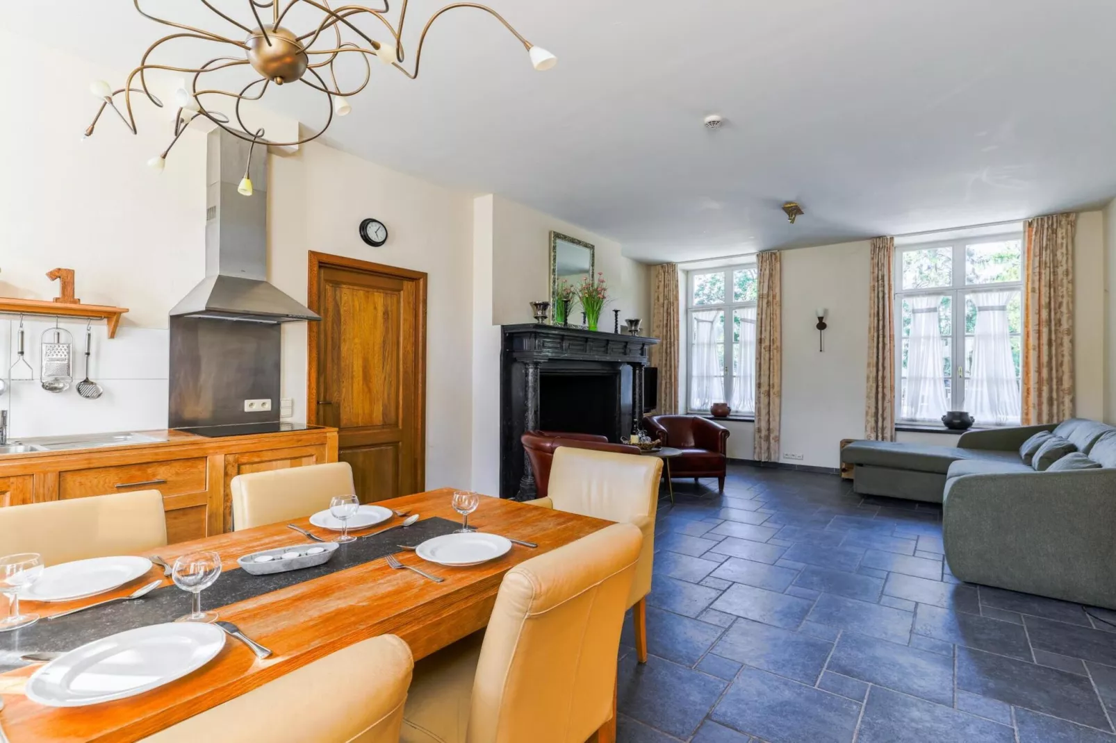 Appartement voor zes Domain Château Dieupart-Living room