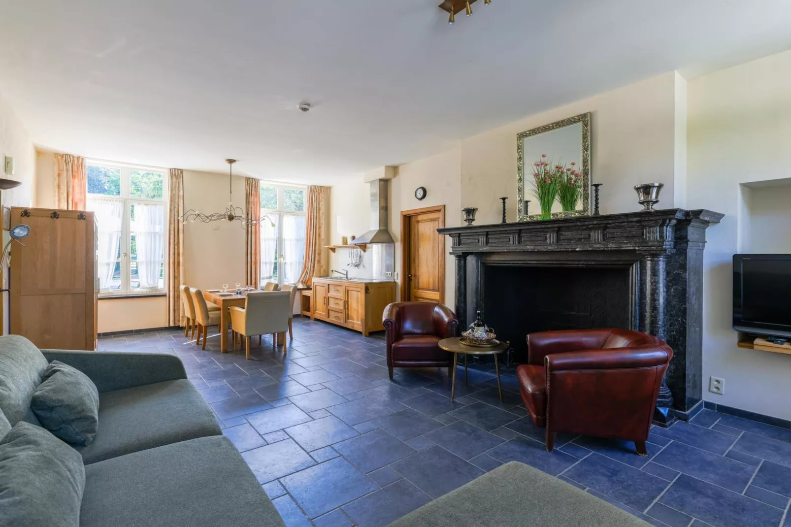 Appartement voor zes Domain Château Dieupart-Living room