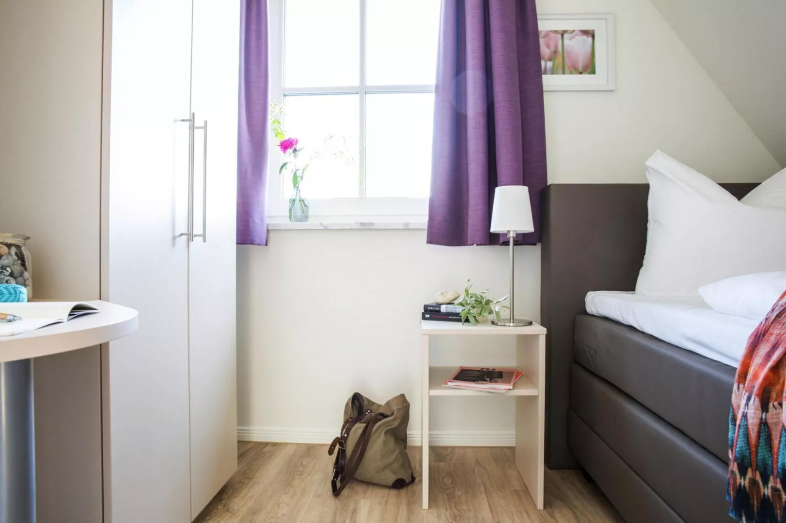 Schilfrohrsänger 51-Bedroom
