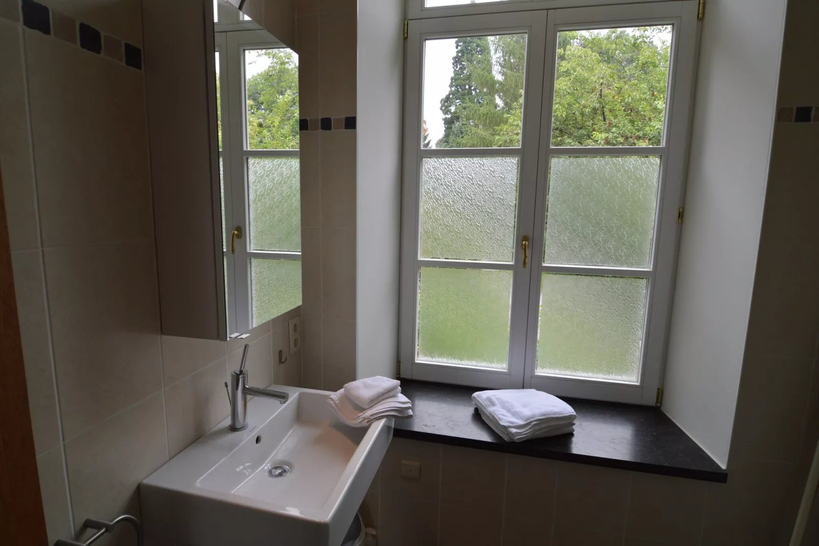 Appartement voor zes Domain Château Dieupart-Bathroom