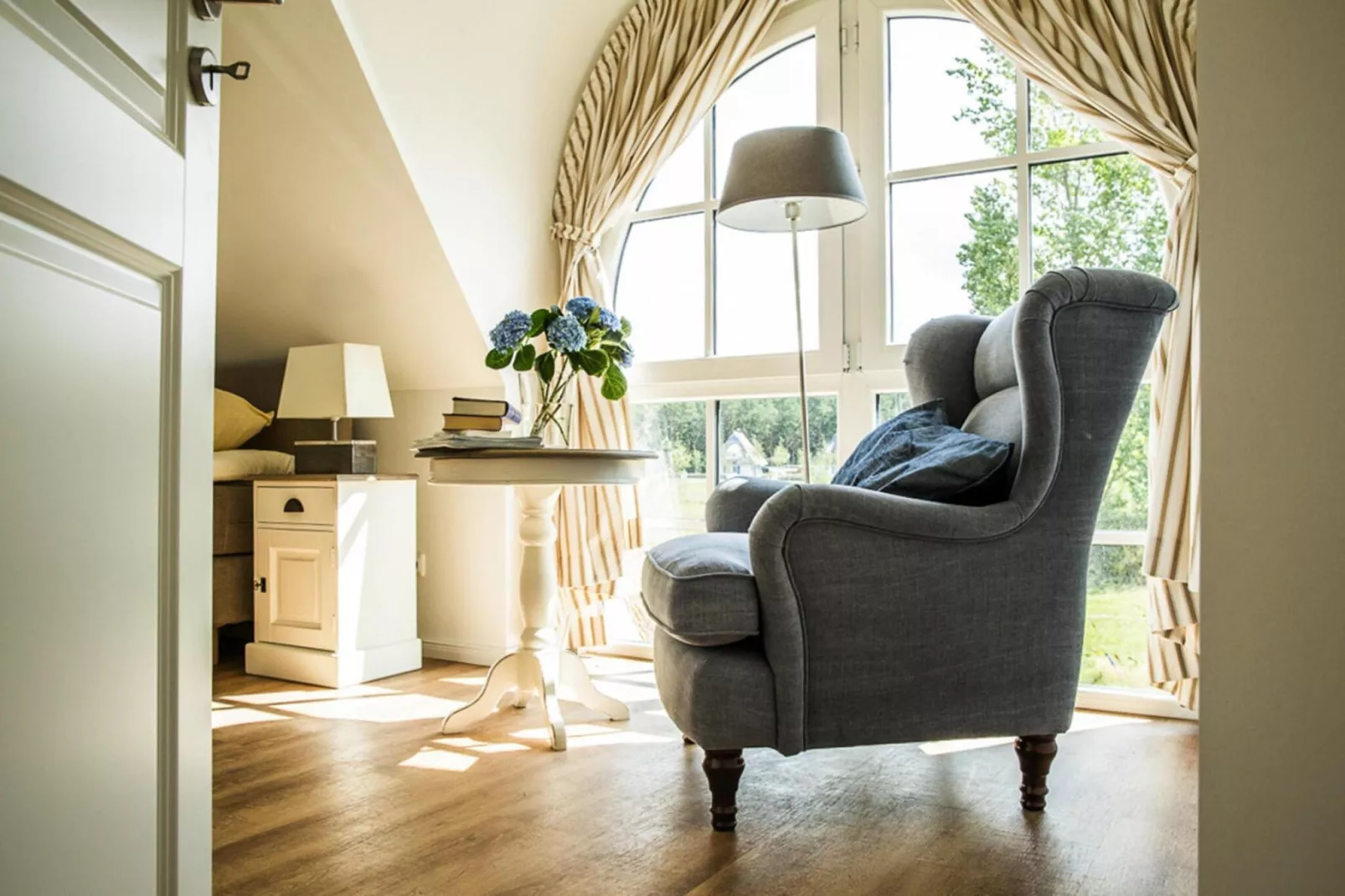 Schilfrohrsänger 61-Living room