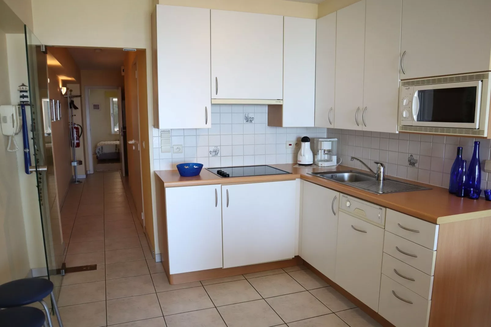 GOUNOD 201-Kitchen