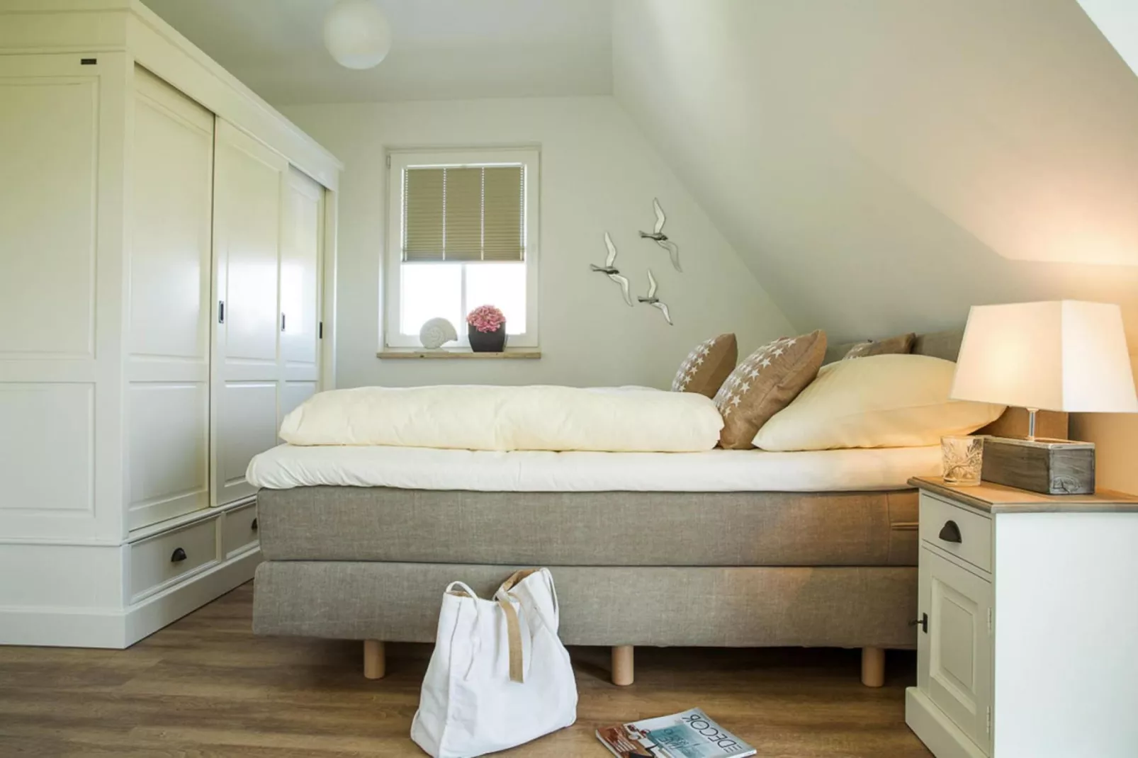 Schilfrohrsänger 61-Bedroom
