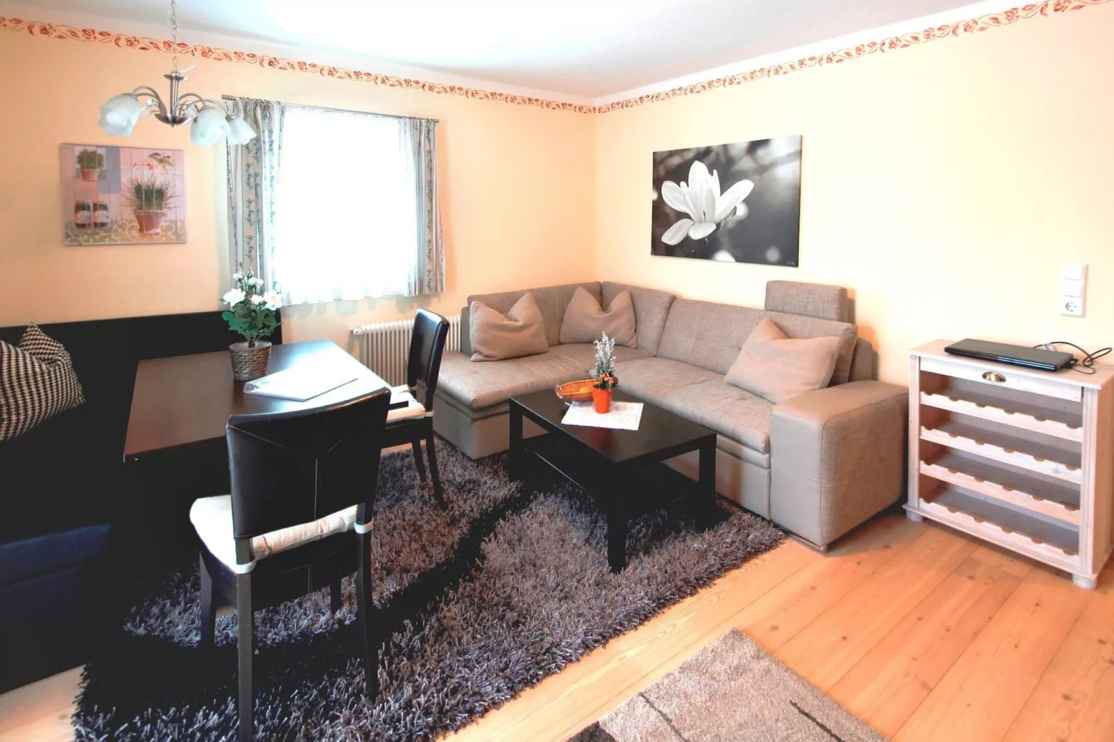 Menardi A-Living room