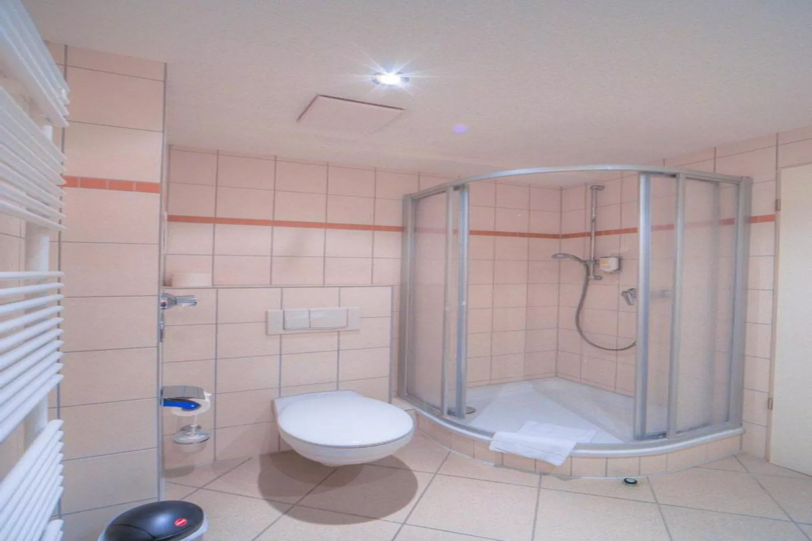 Strandläufer Classic 216-Bathroom
