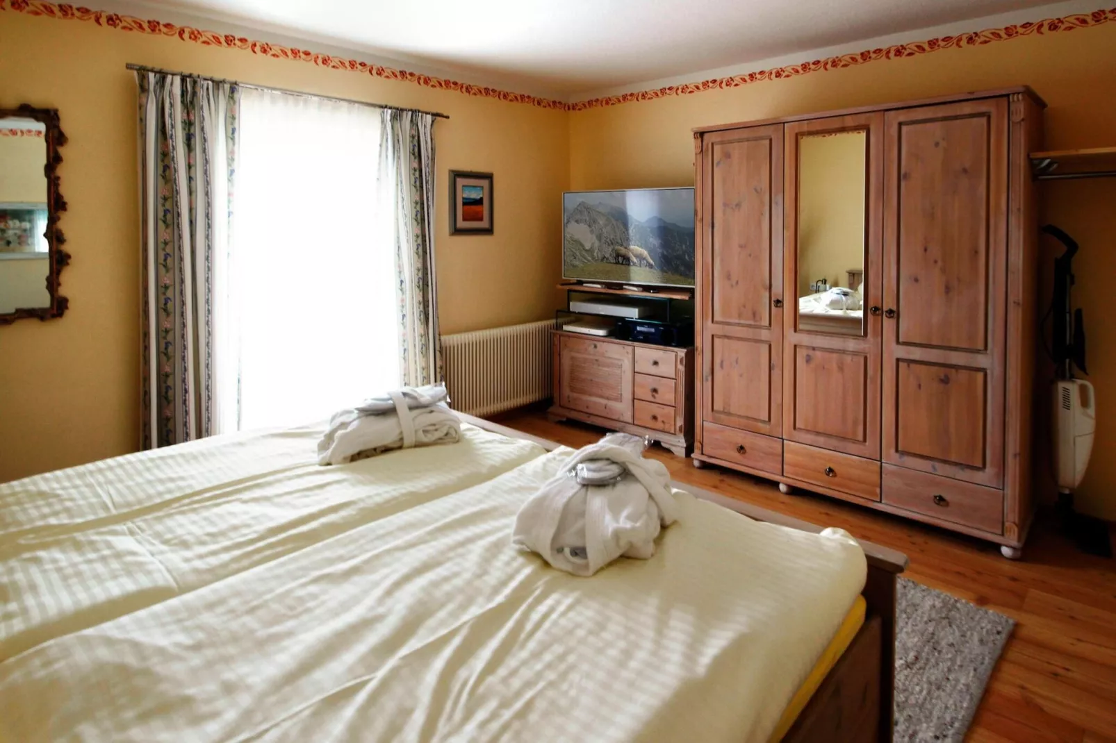 Menardi A-Bedroom