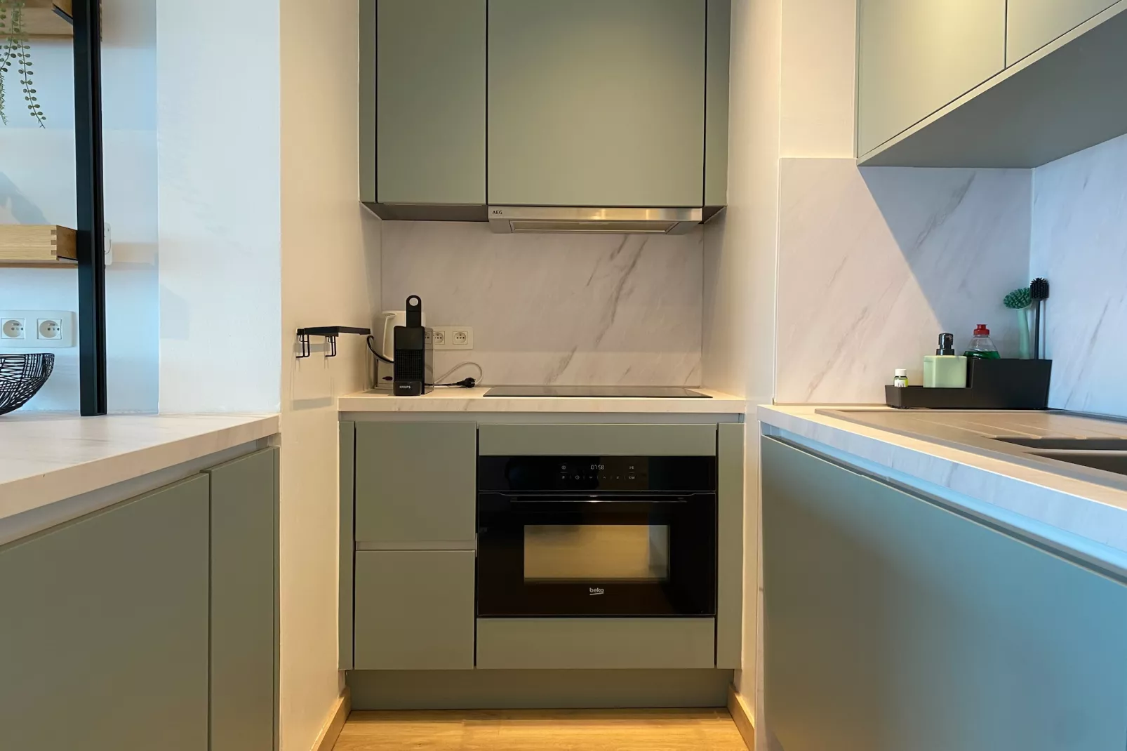 RIVA BELLA 102-Kitchen