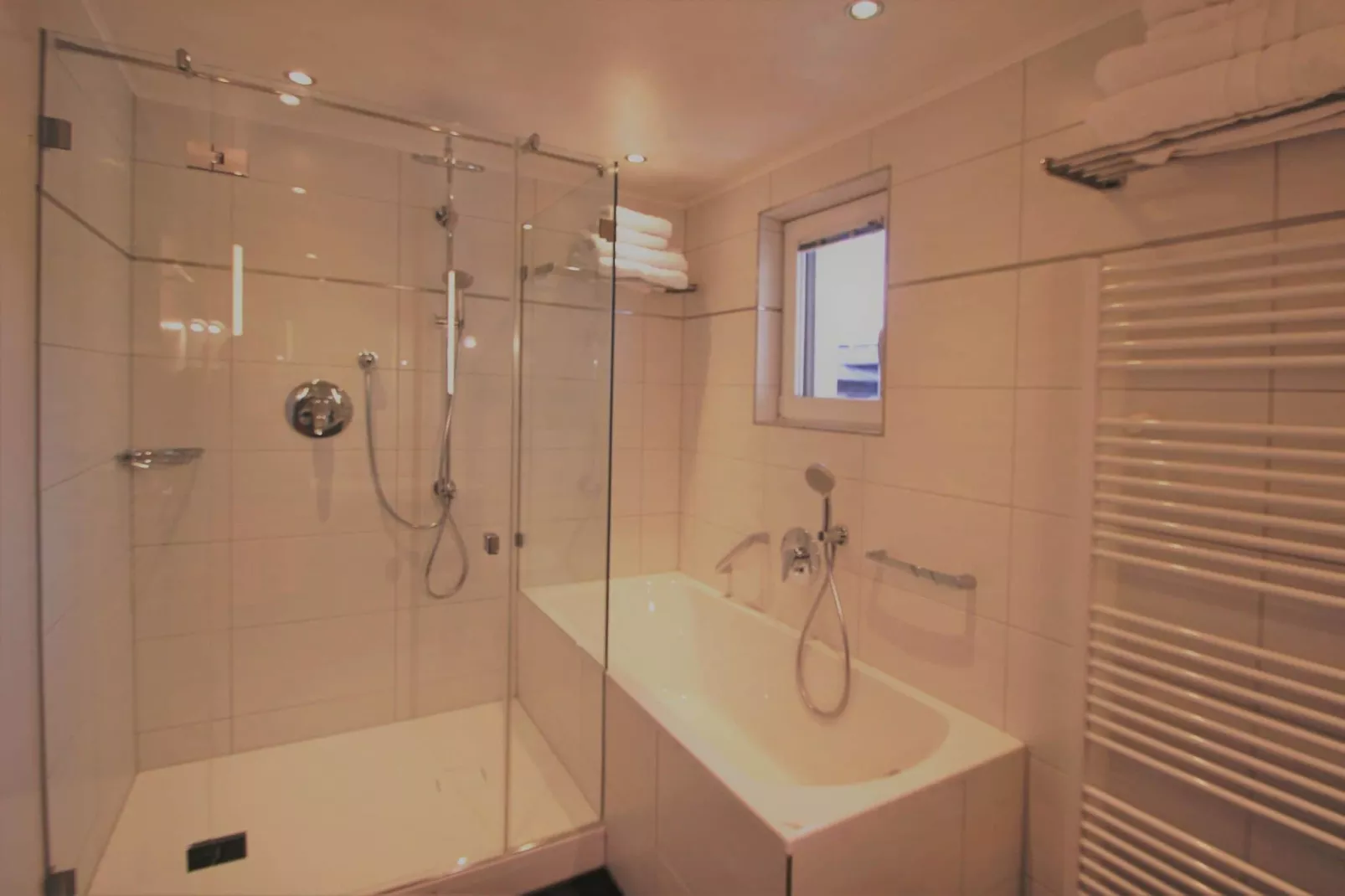 Menardi A-Bathroom