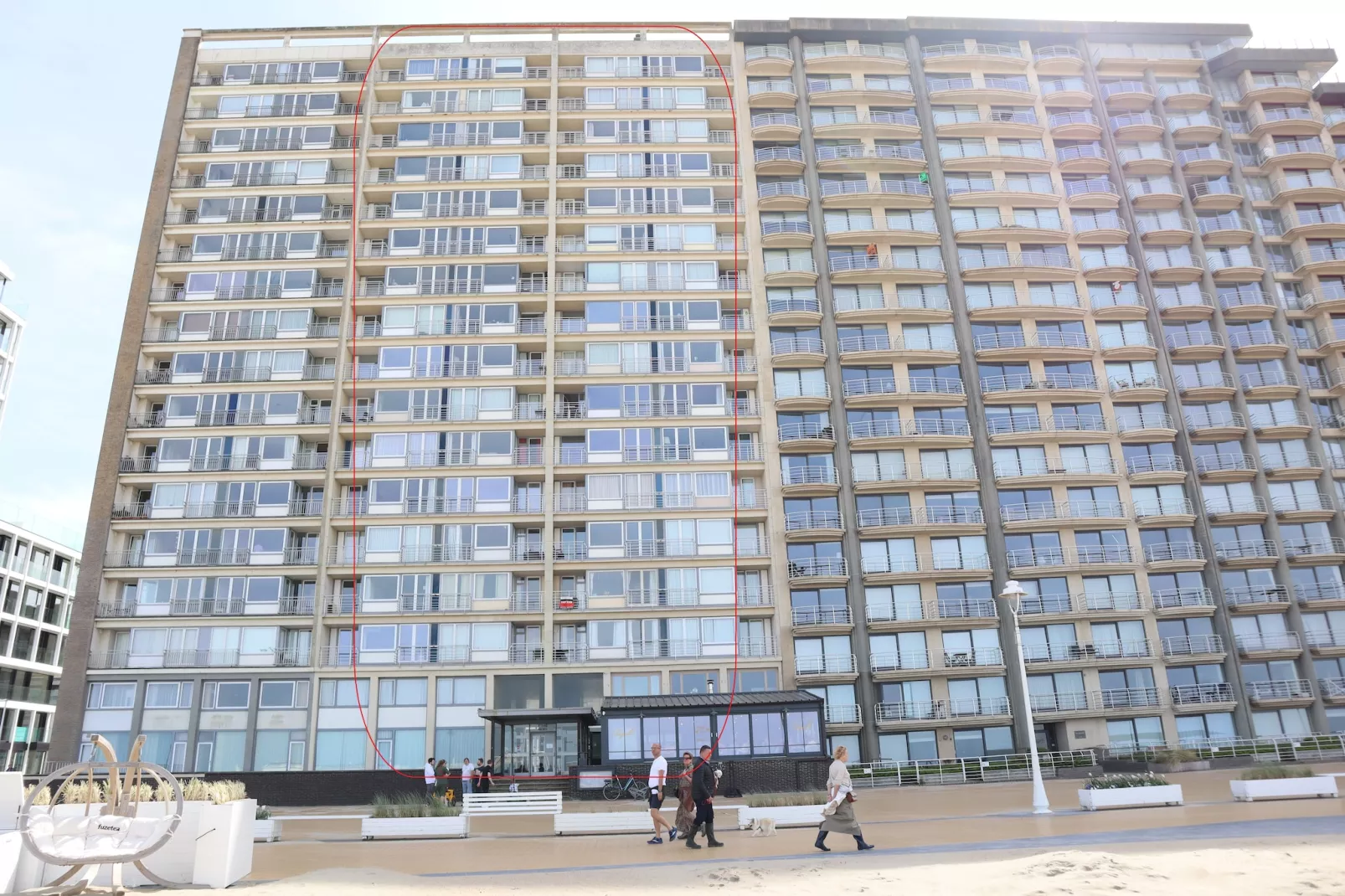 STRAND PALACE 0102PK-Exterior summer