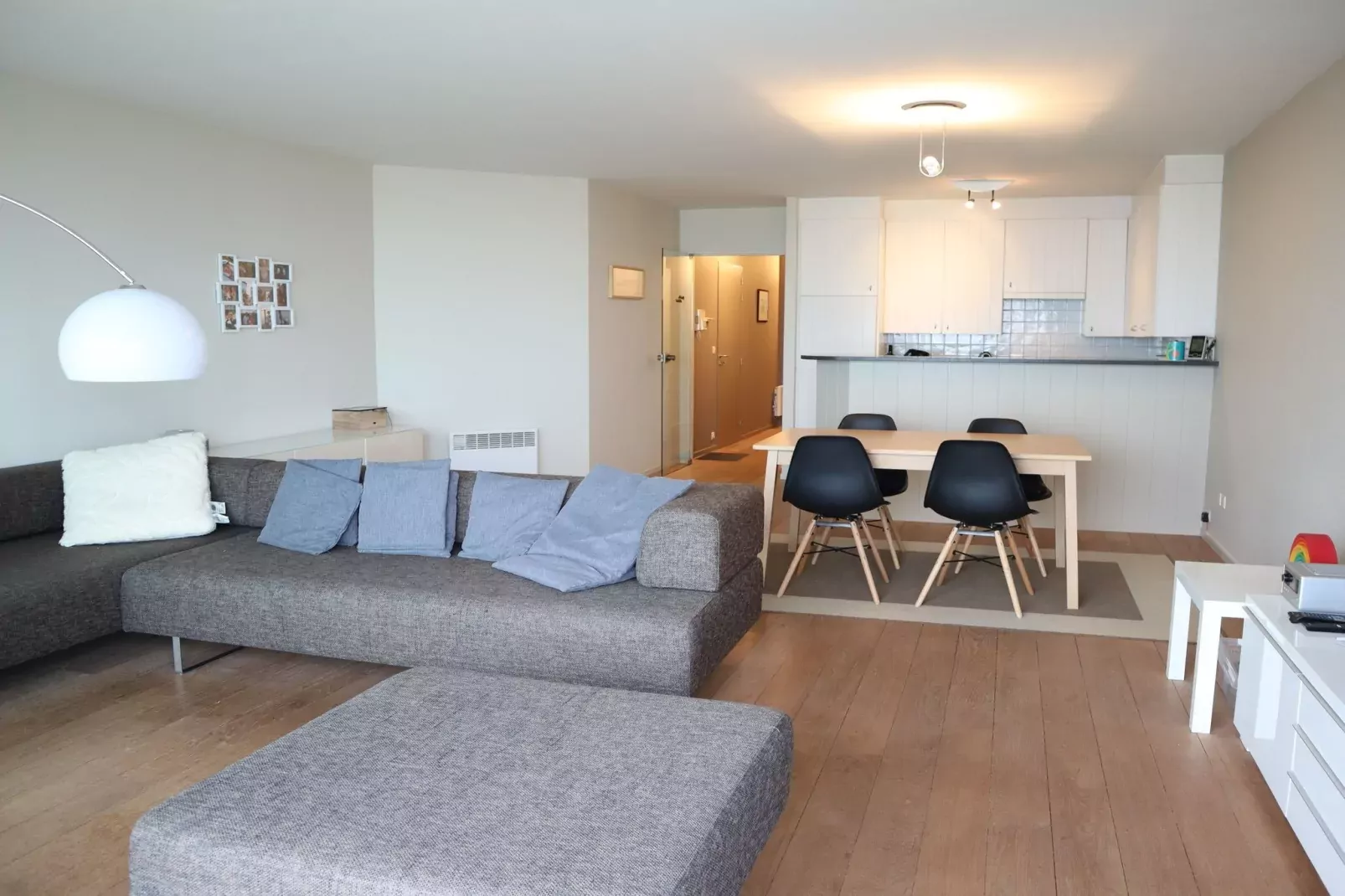 CASINO AB A1003GAR-Living room