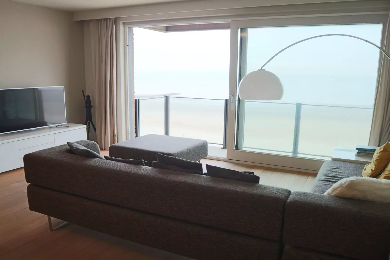 CASINO AB A1003GAR-Living room