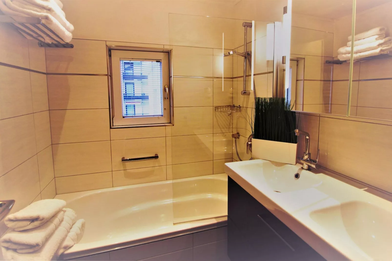 Menardi C-Bathroom