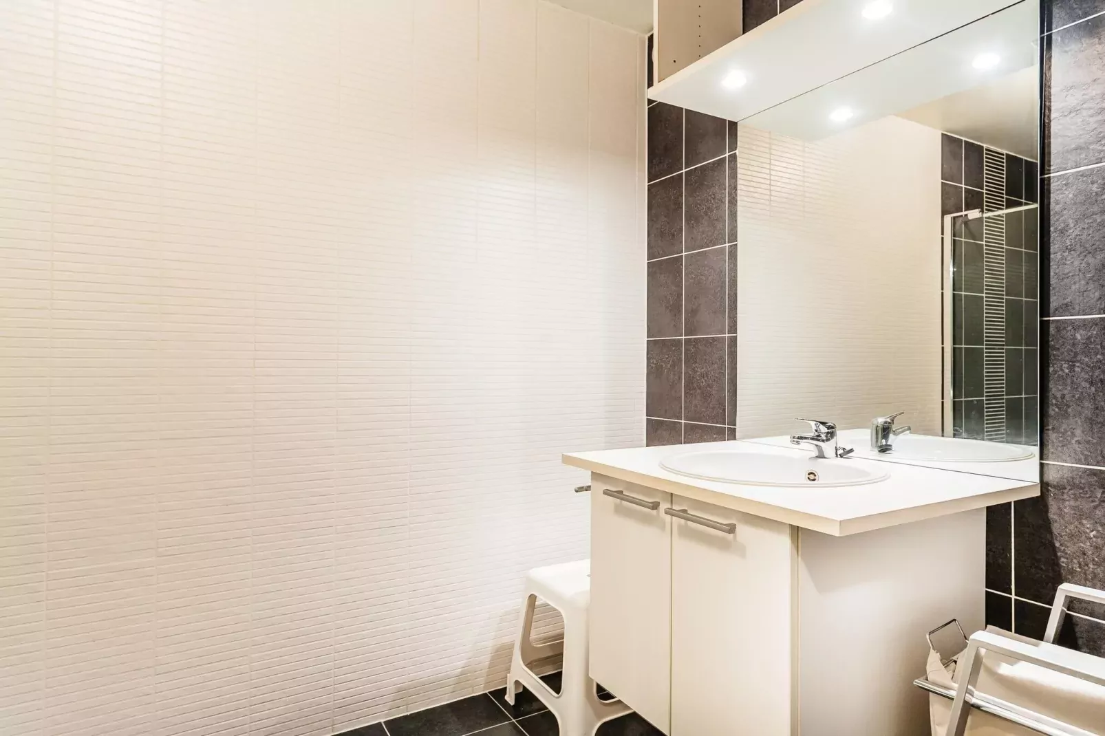 CASINO AB A1003GAR-Bathroom