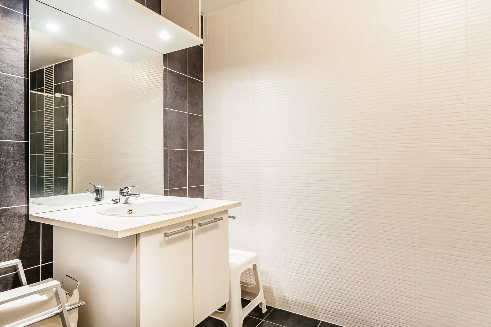 CASINO AB A1003GAR-Bathroom