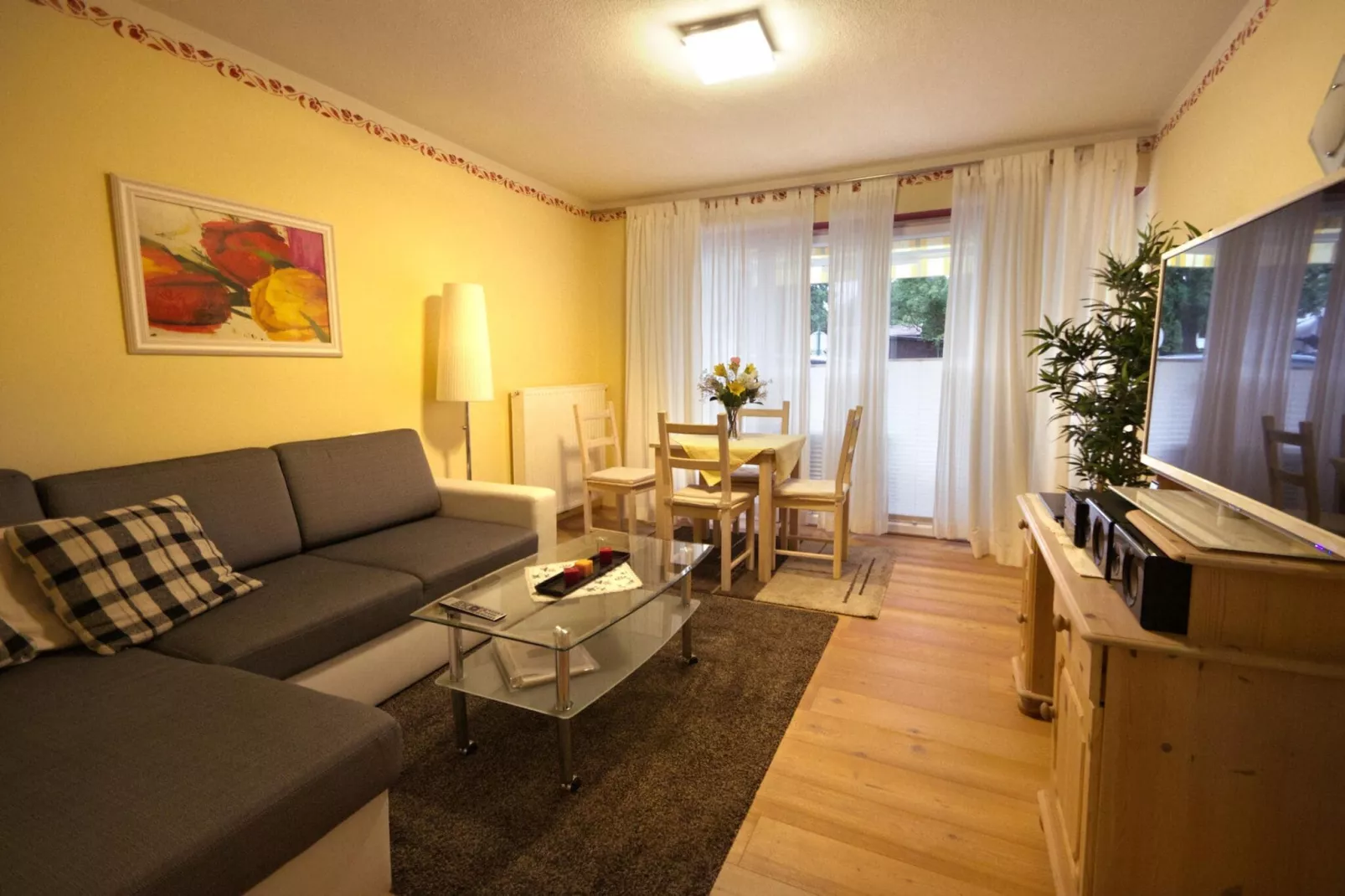 Menardi D-Living room