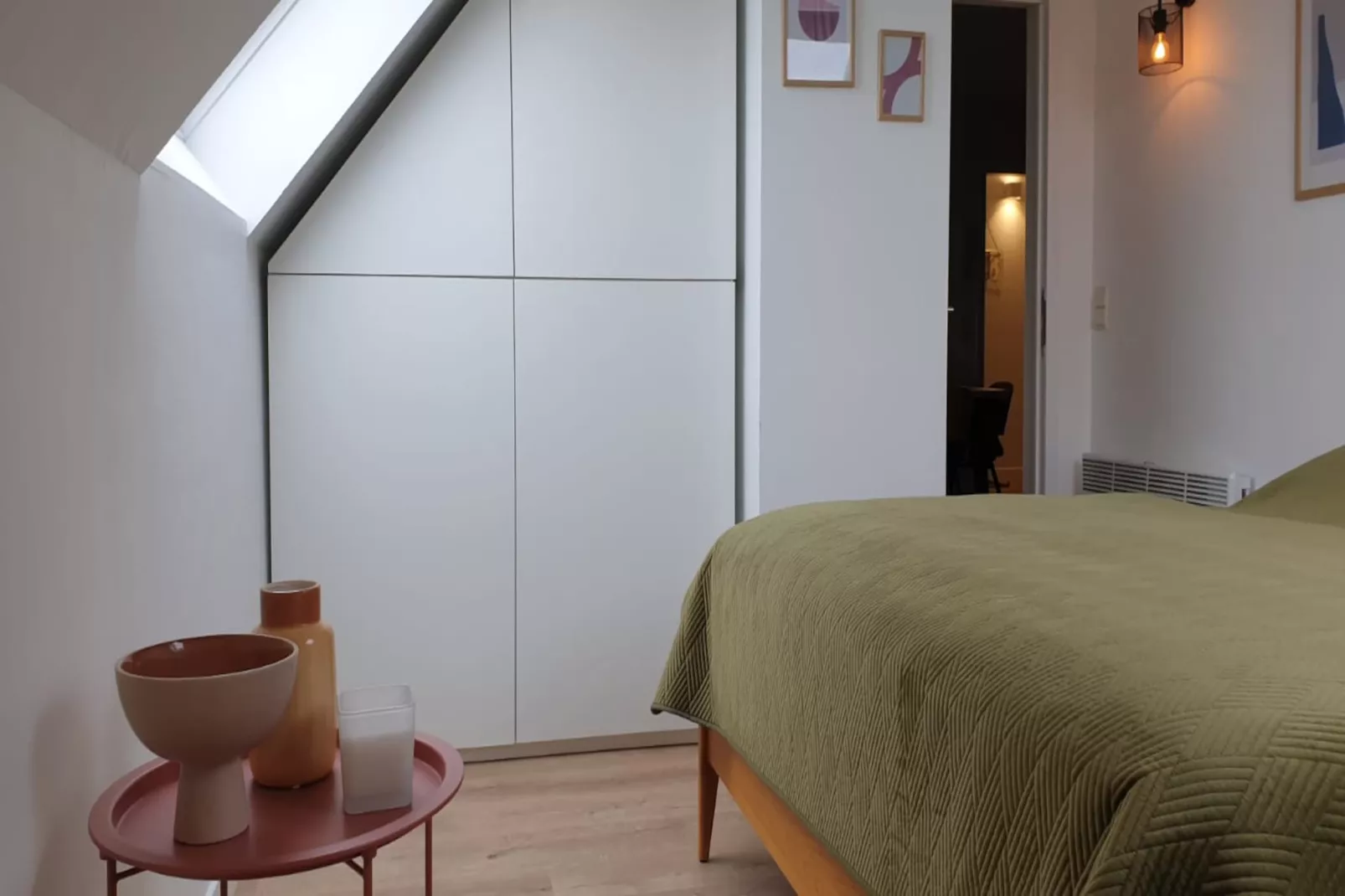 APOLLO V 602-Bedroom
