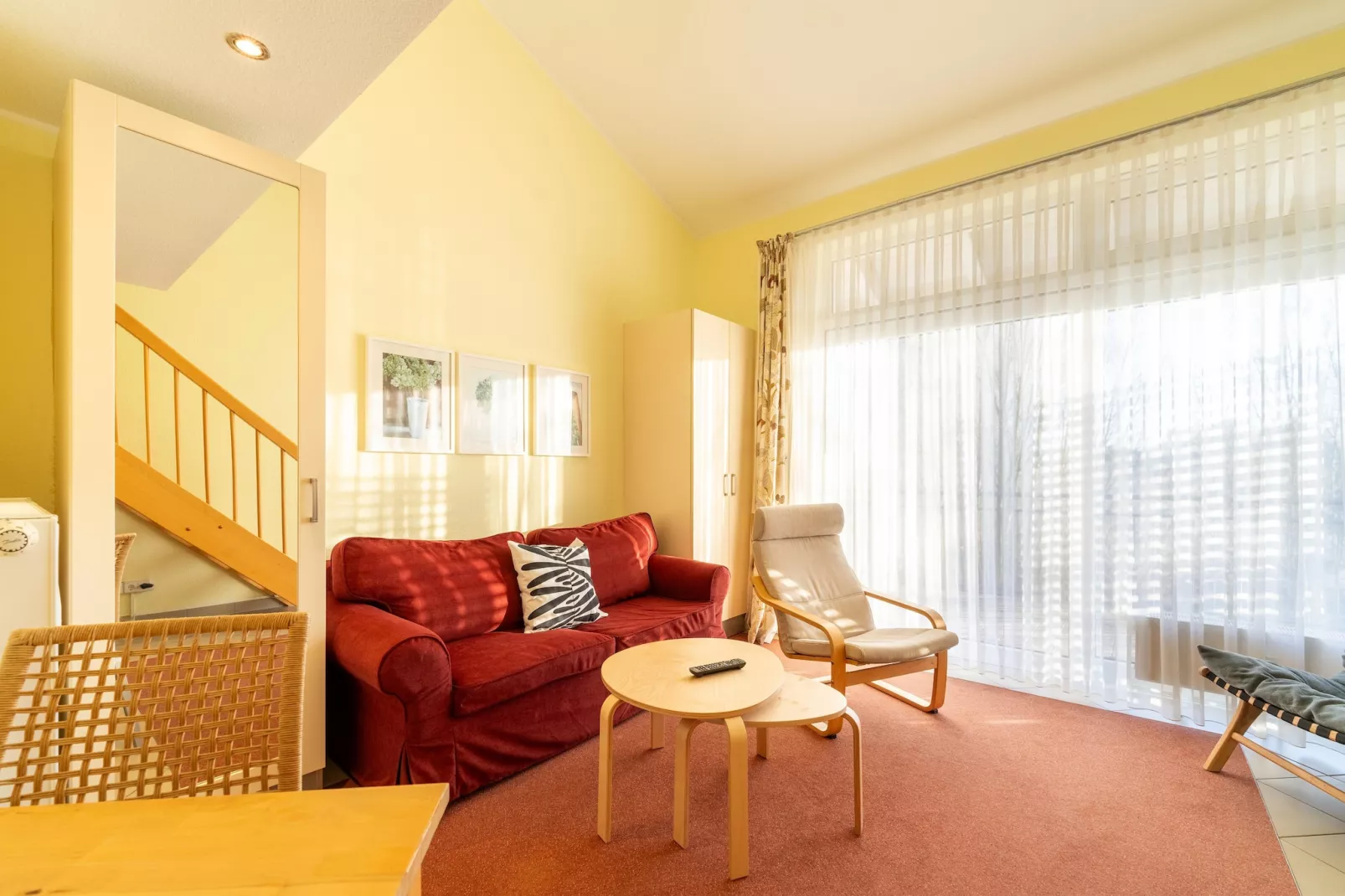 Schneeeule 222-Living room