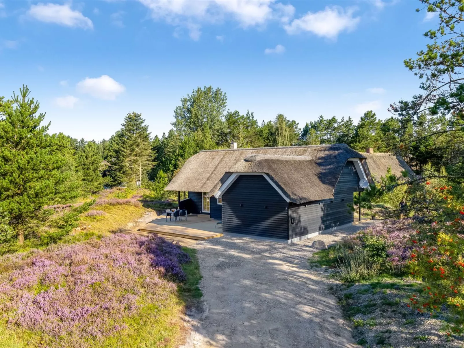 "Thorulf" - 3.5km from the sea-Draußen