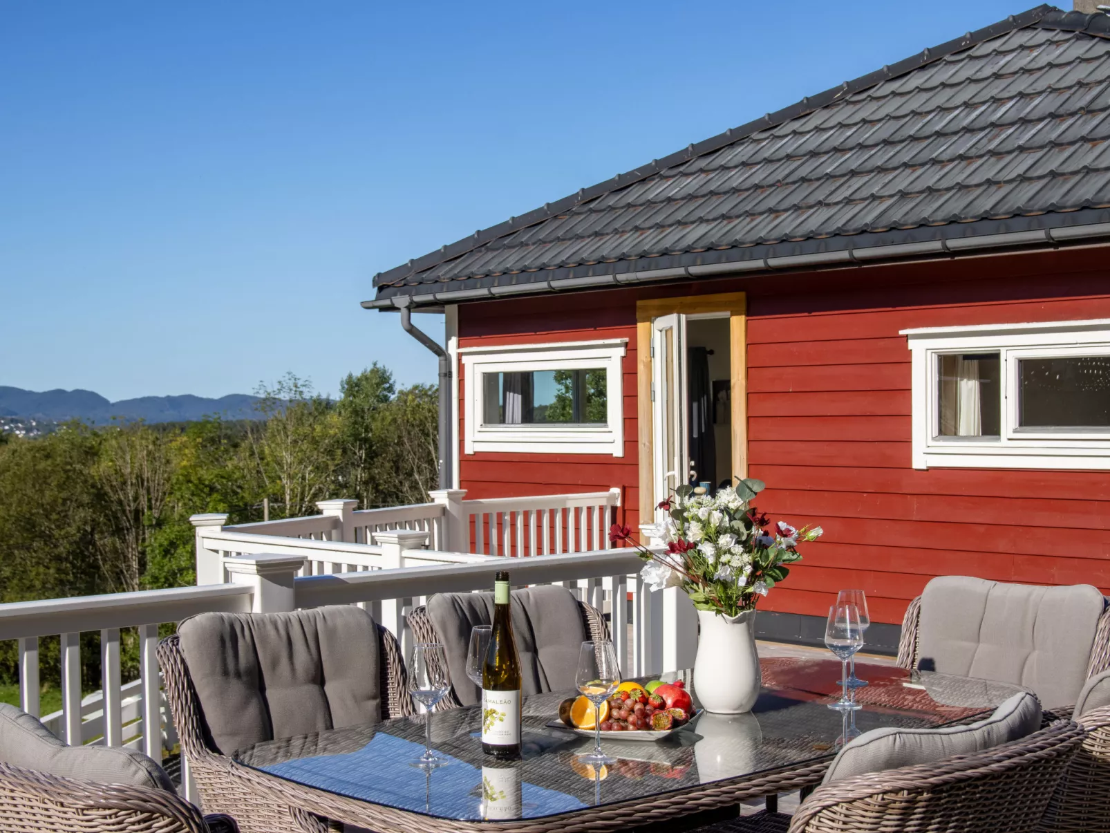Heggland Huset-Outside