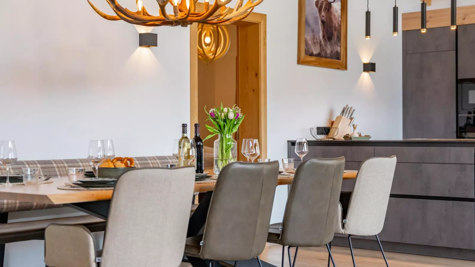 Grebenzen Lodge 44-Dining room