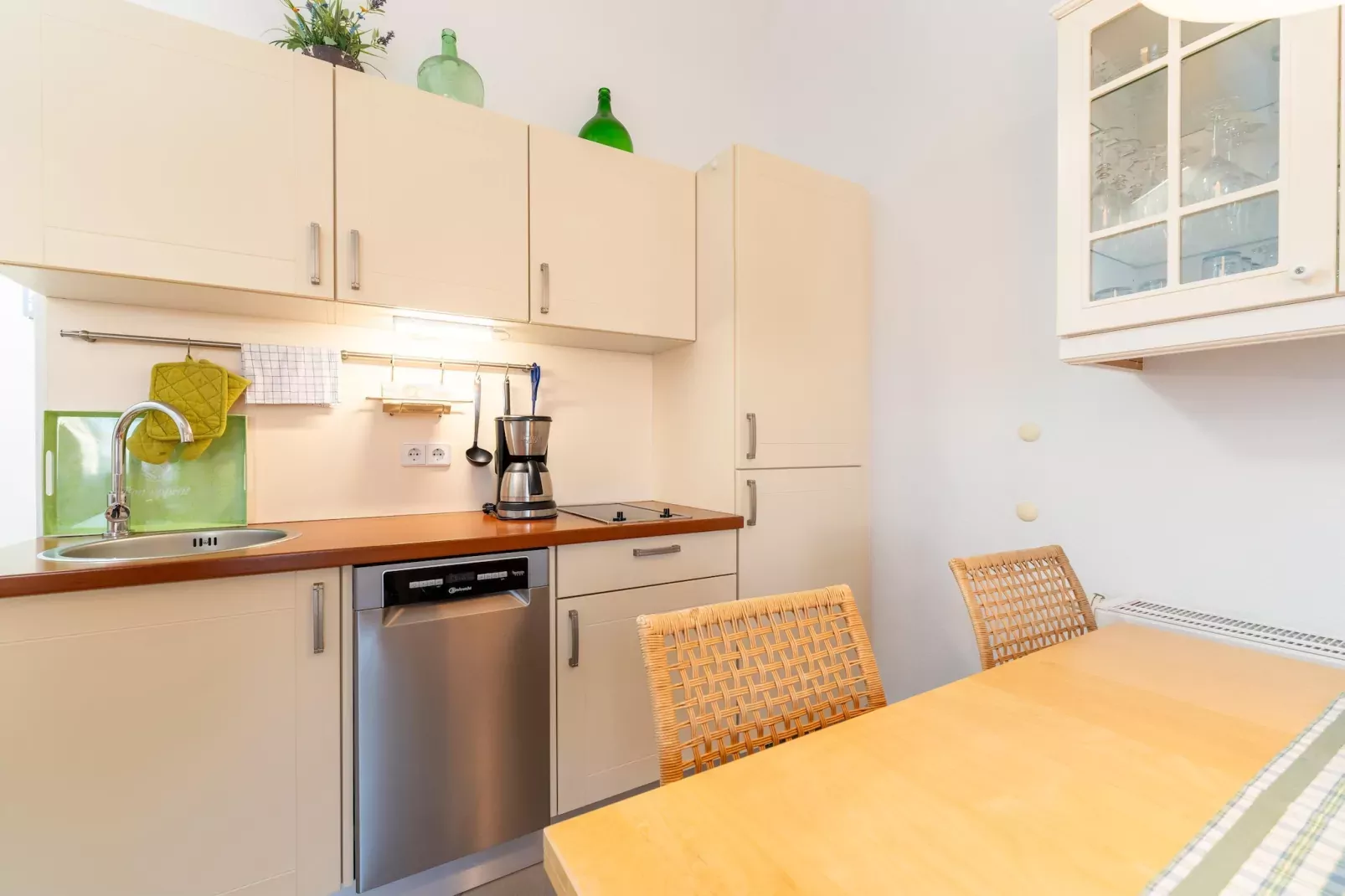 Eisvogel Classic 302-Kitchen