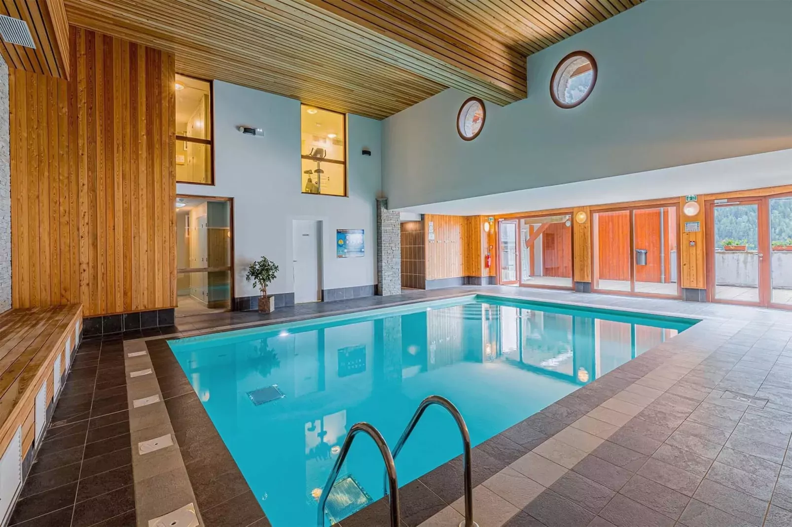 Les Epinettes 4-Pool
