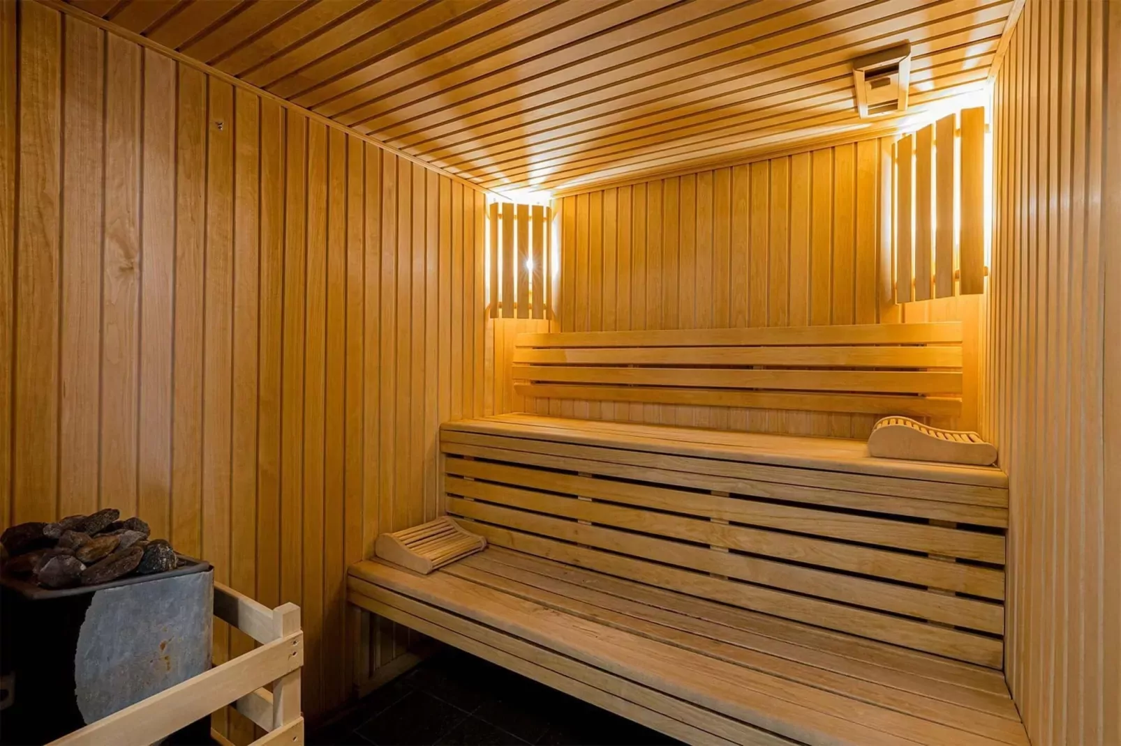 Les Epinettes 4-Recreation room