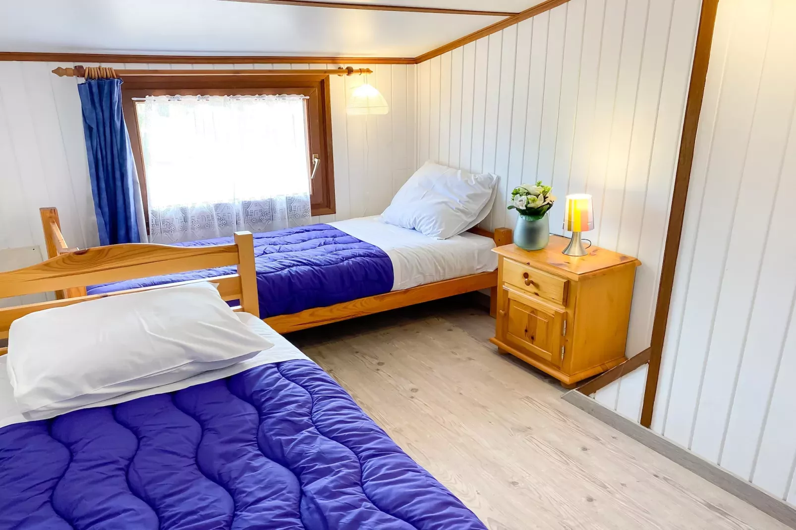 Domaine Les Tamaris et Les Portes du Soleil Portiragnes // Maison standard 2 chambres 6 pers-Bedroom