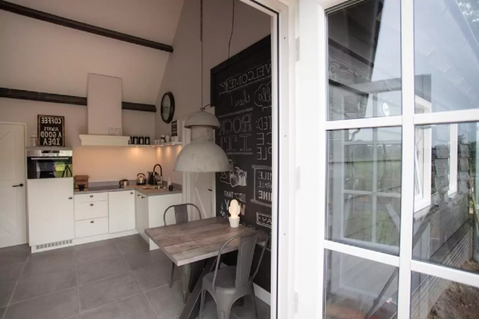 Vakantiehuis De Vlonder-Kitchen