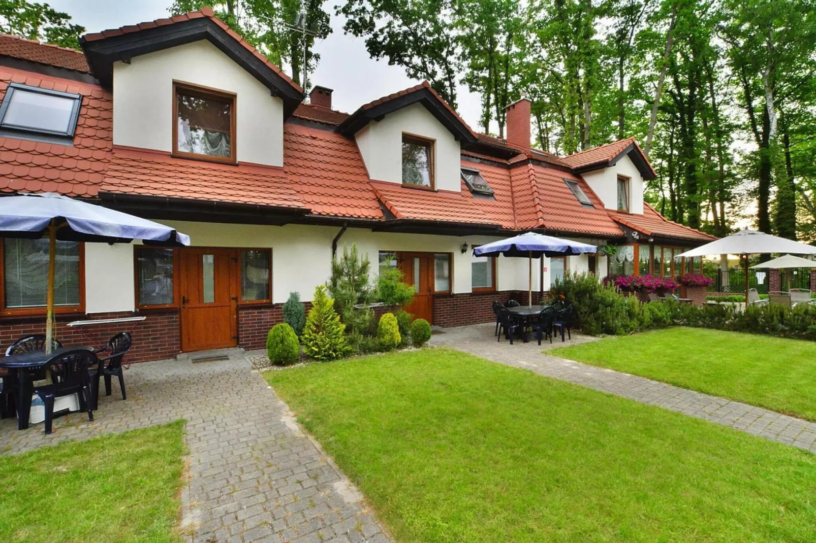 Apartamenty wakacyjne dla 3 osób Rewal-Exterior summer