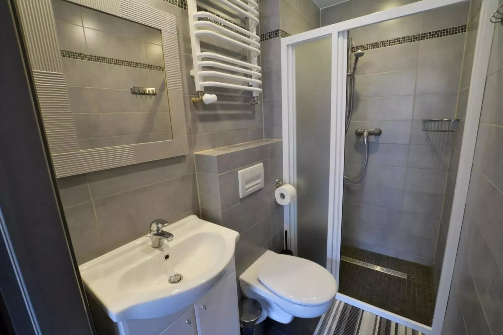 Apartamenty wakacyjne dla 3 osób Rewal-Bathroom