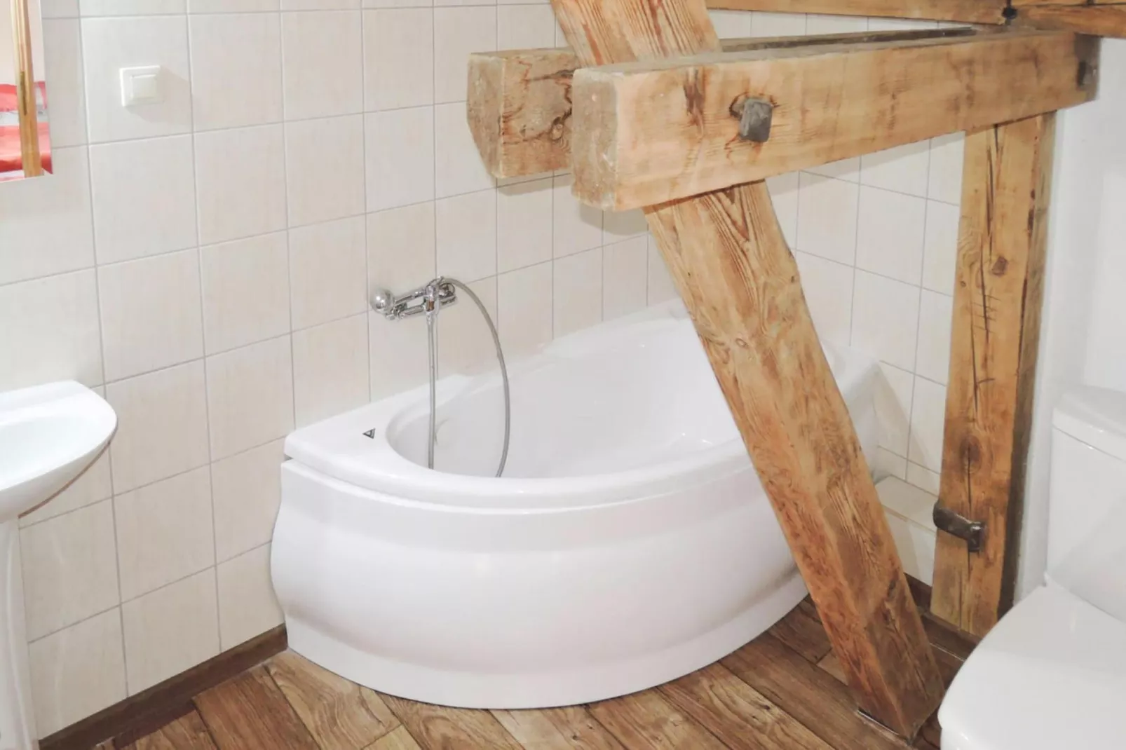 Semi-detached house Ledzin FH Amelia-Bathroom