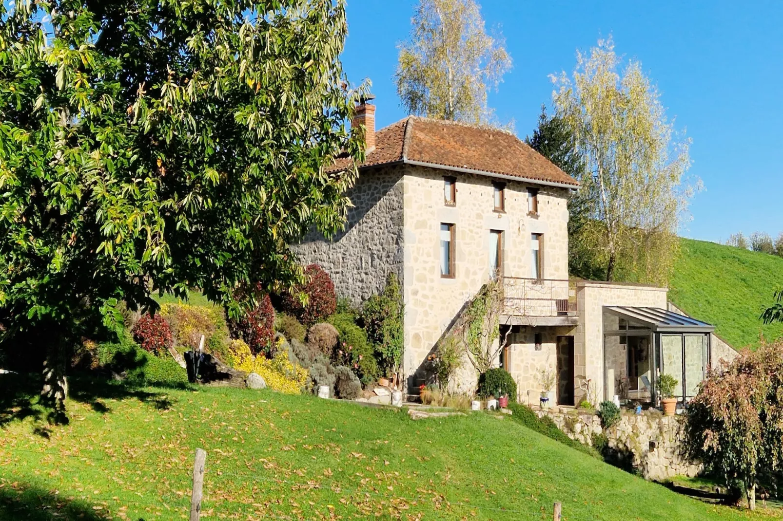 Le domaine d'Hypolite-Exterior summer