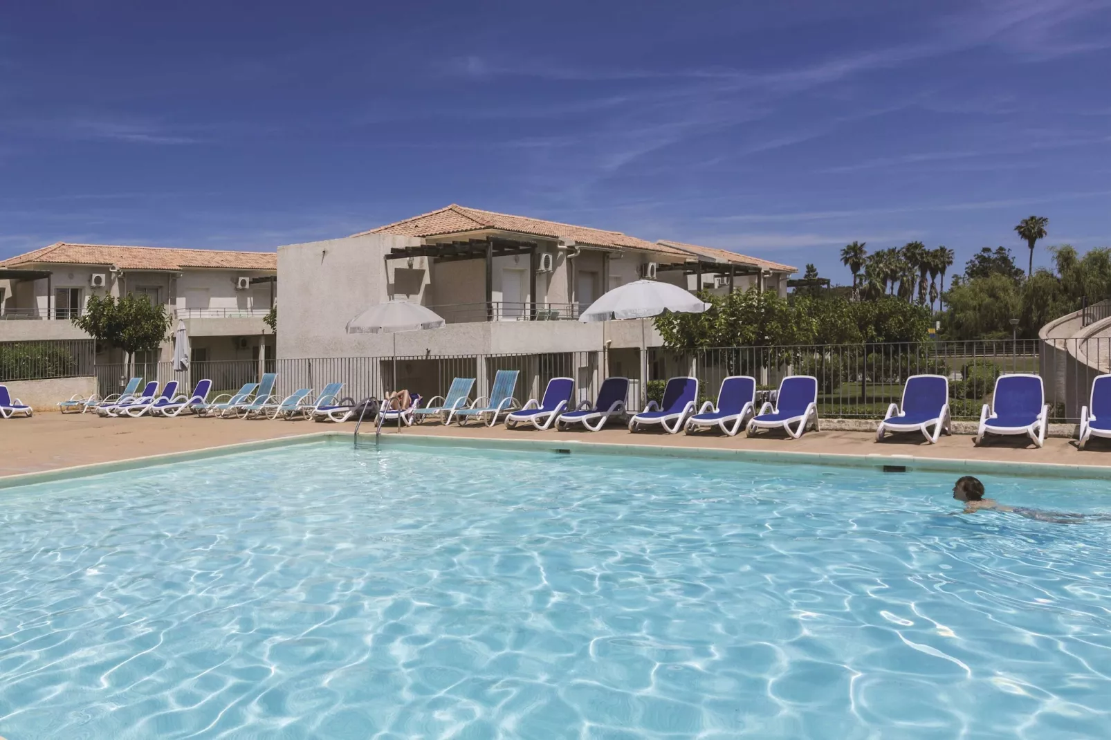 Acqua Linda 2-Park facilities