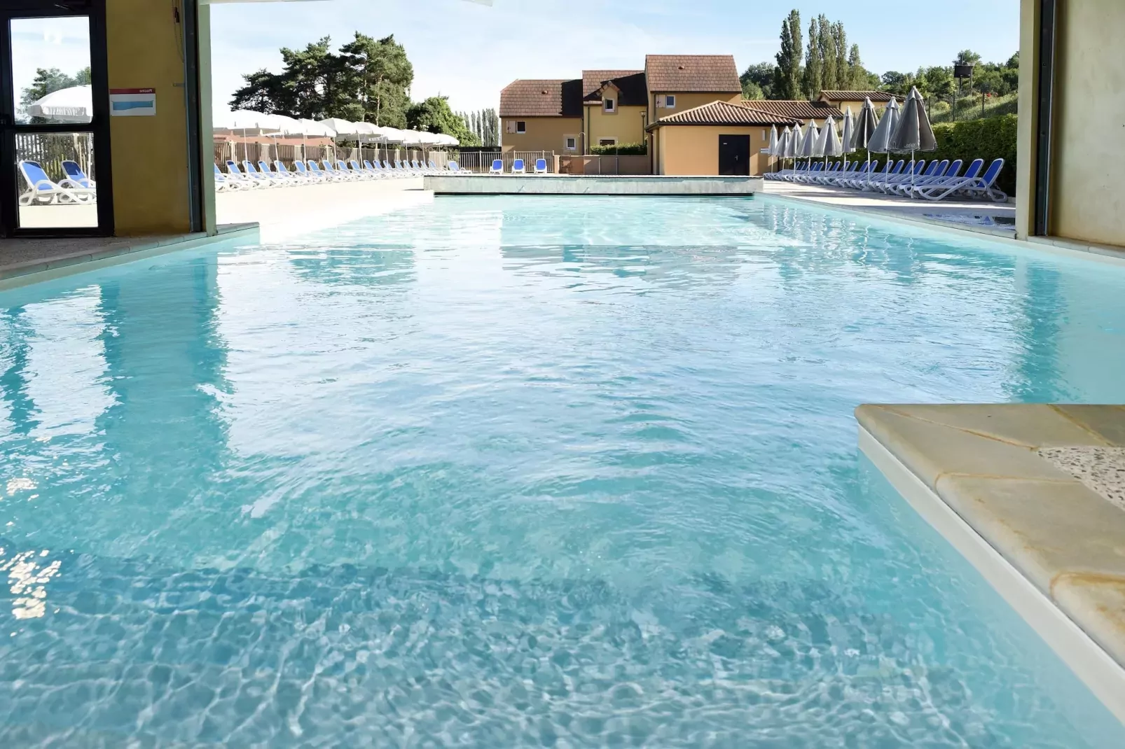 Les Côteaux de Sarlat 3-Piscine