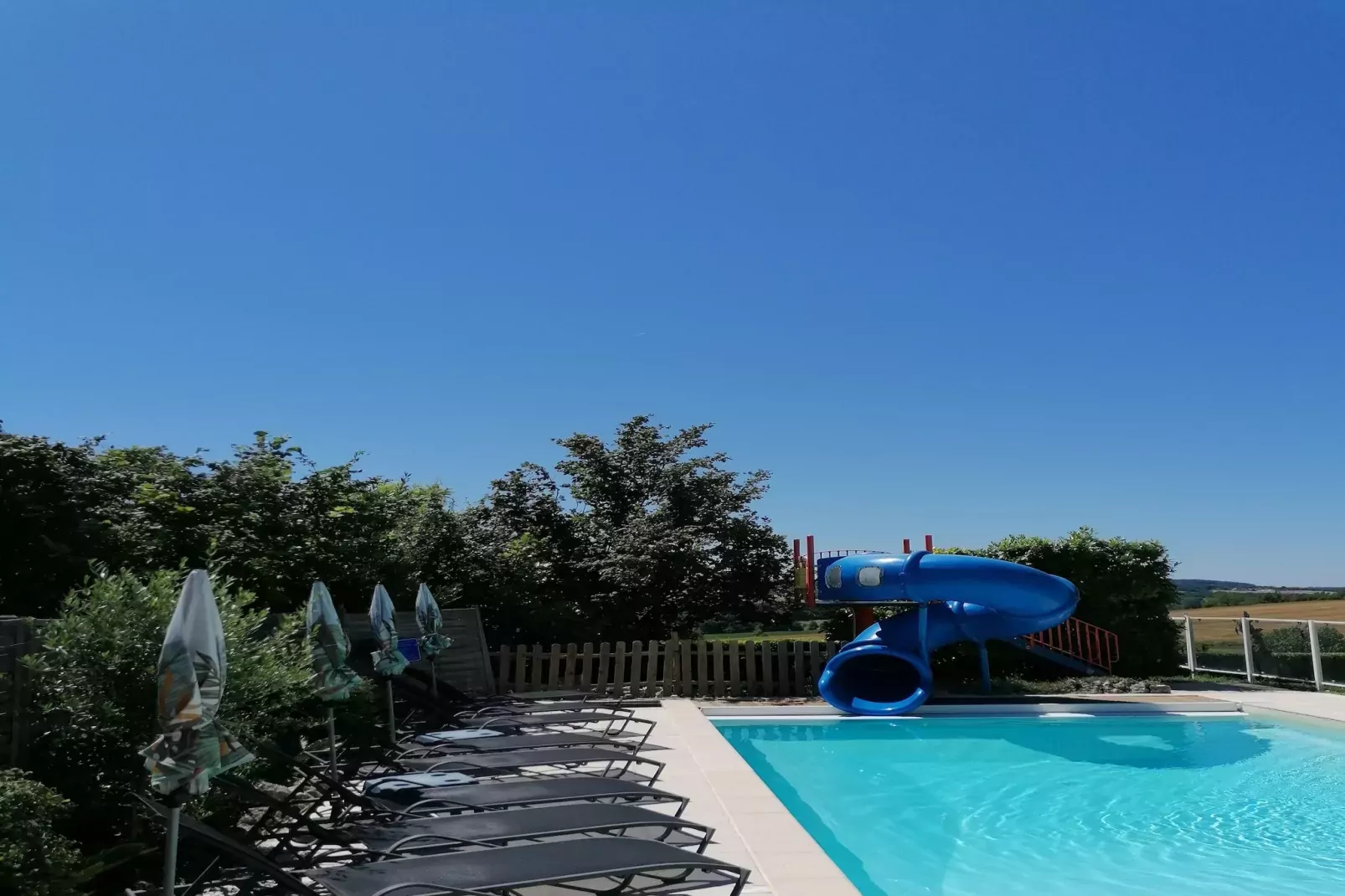 Maison de vacances Lusignac zonder gastverblijf-Pool