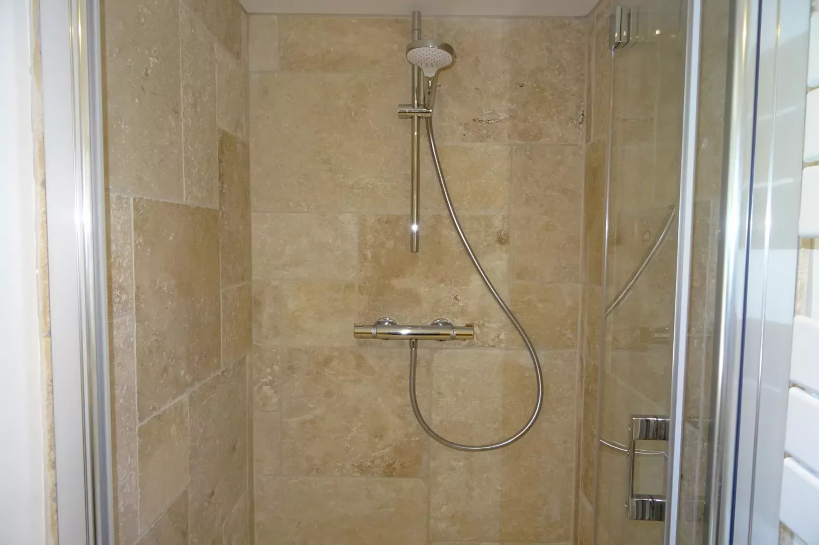 Holiday Home Plougasnou-Bathroom